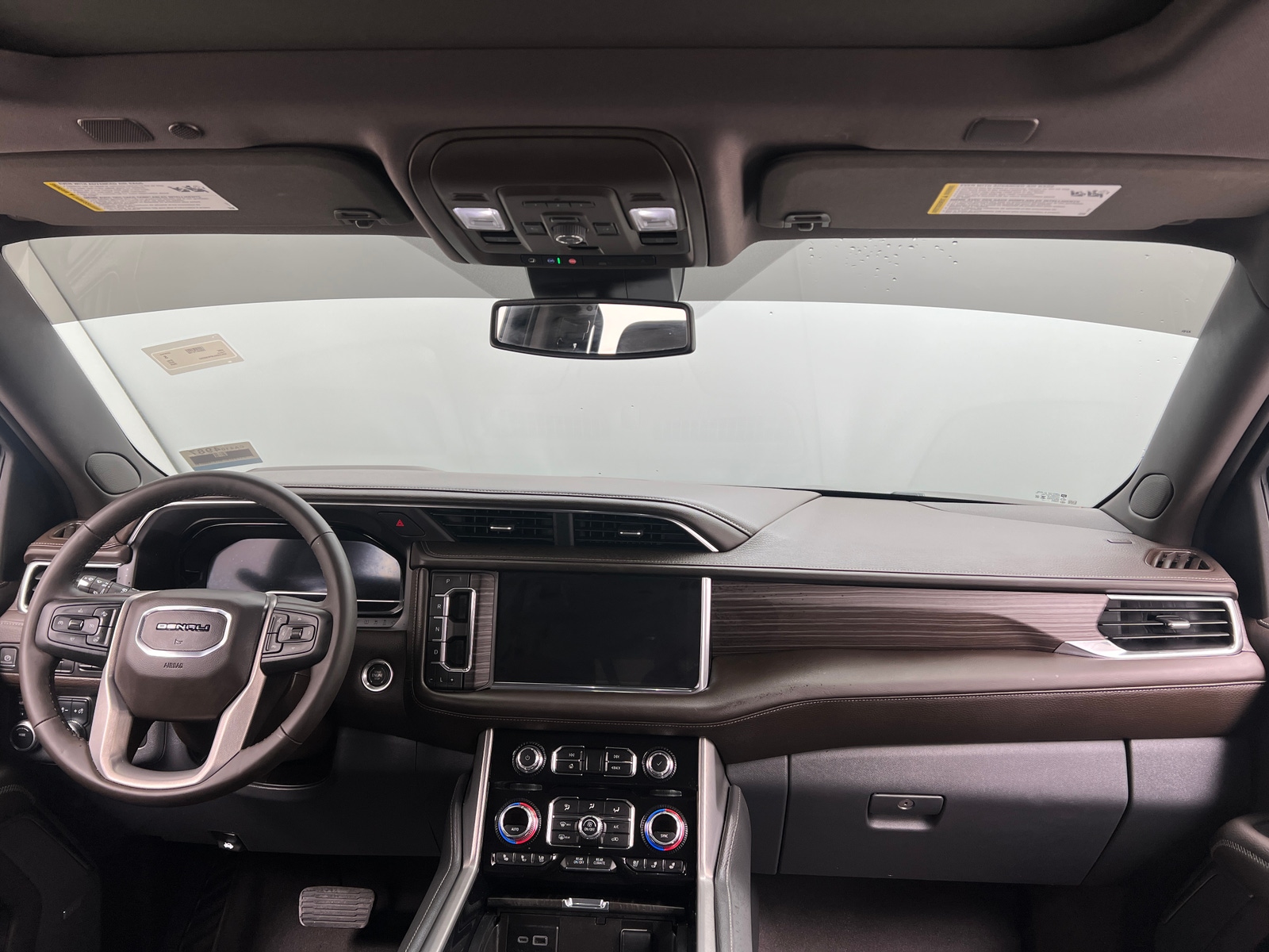 Thumbnail: 2023 GMC Yukon - 2