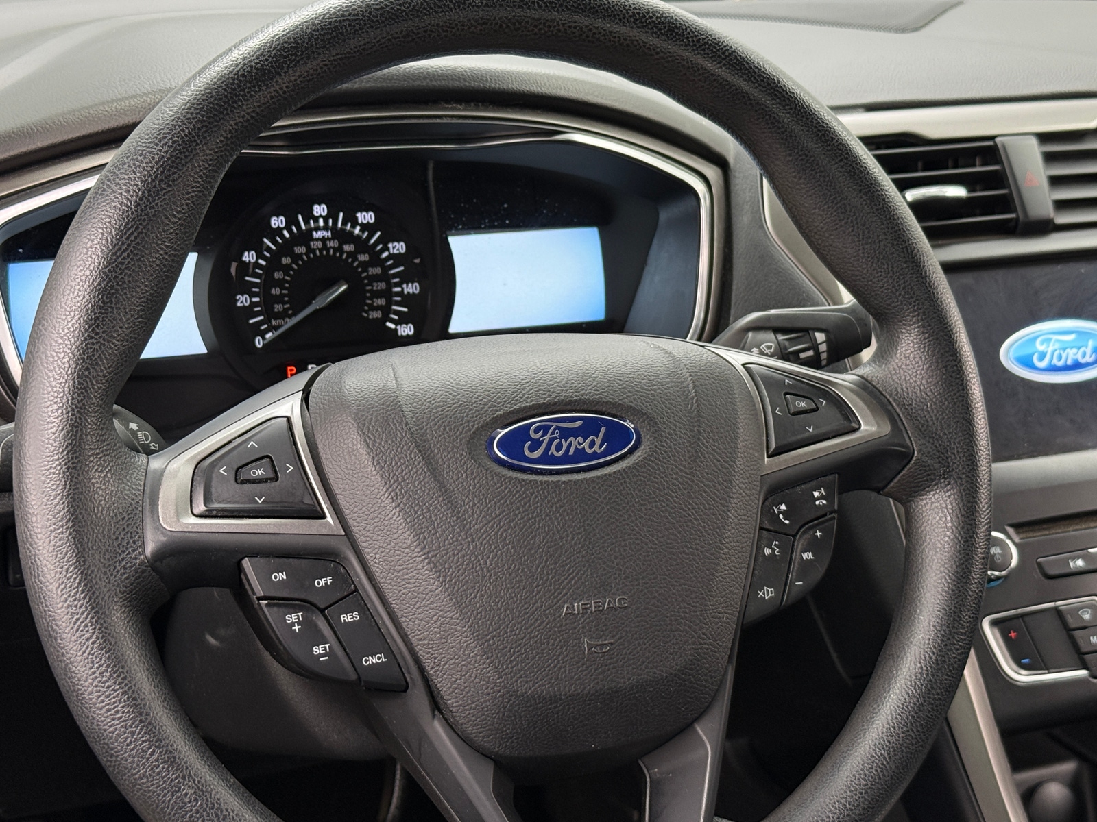 Thumbnail: 2017 Ford Fusion - 5