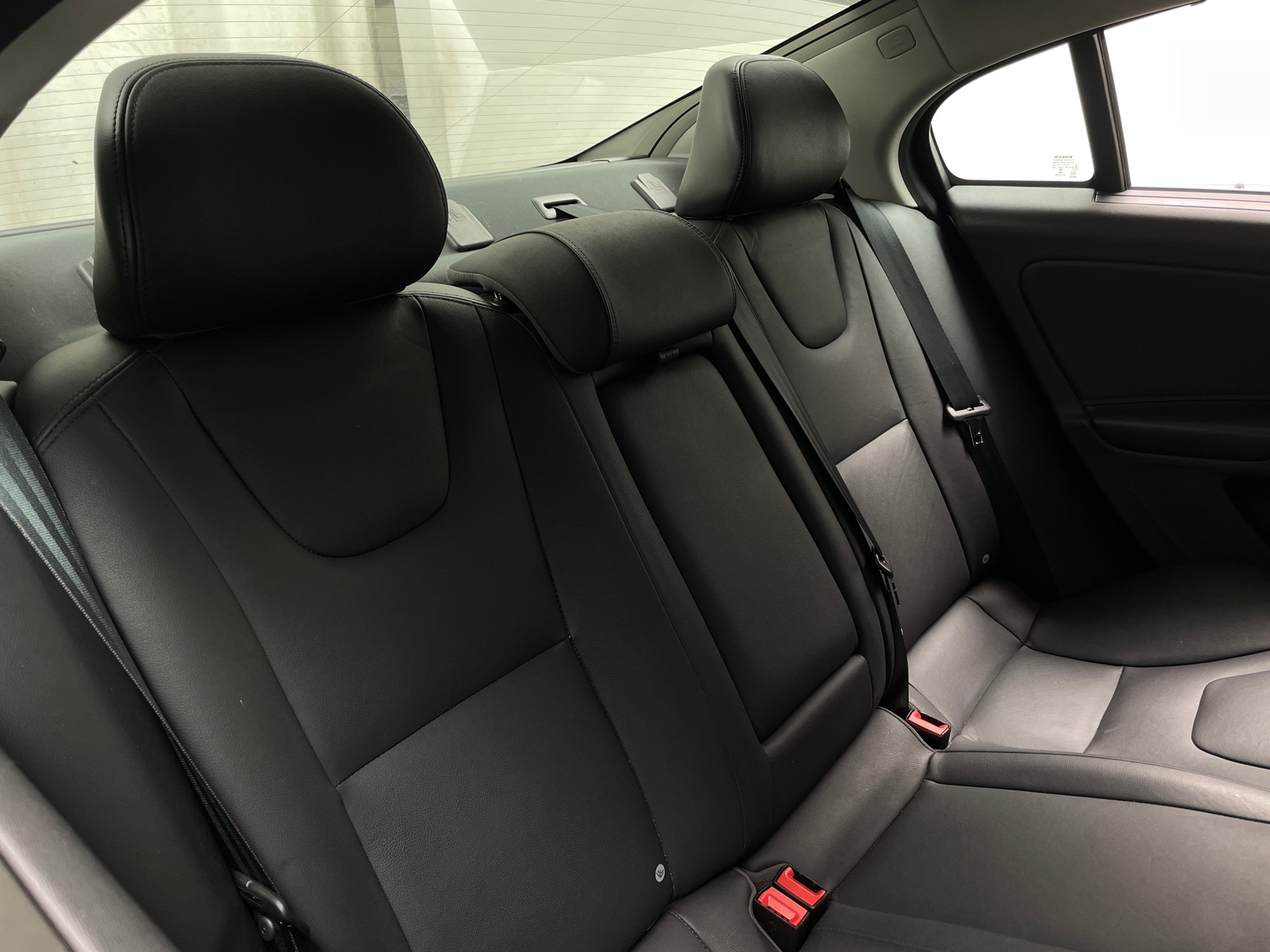 Thumbnail: 2018 Volvo S60 - 5