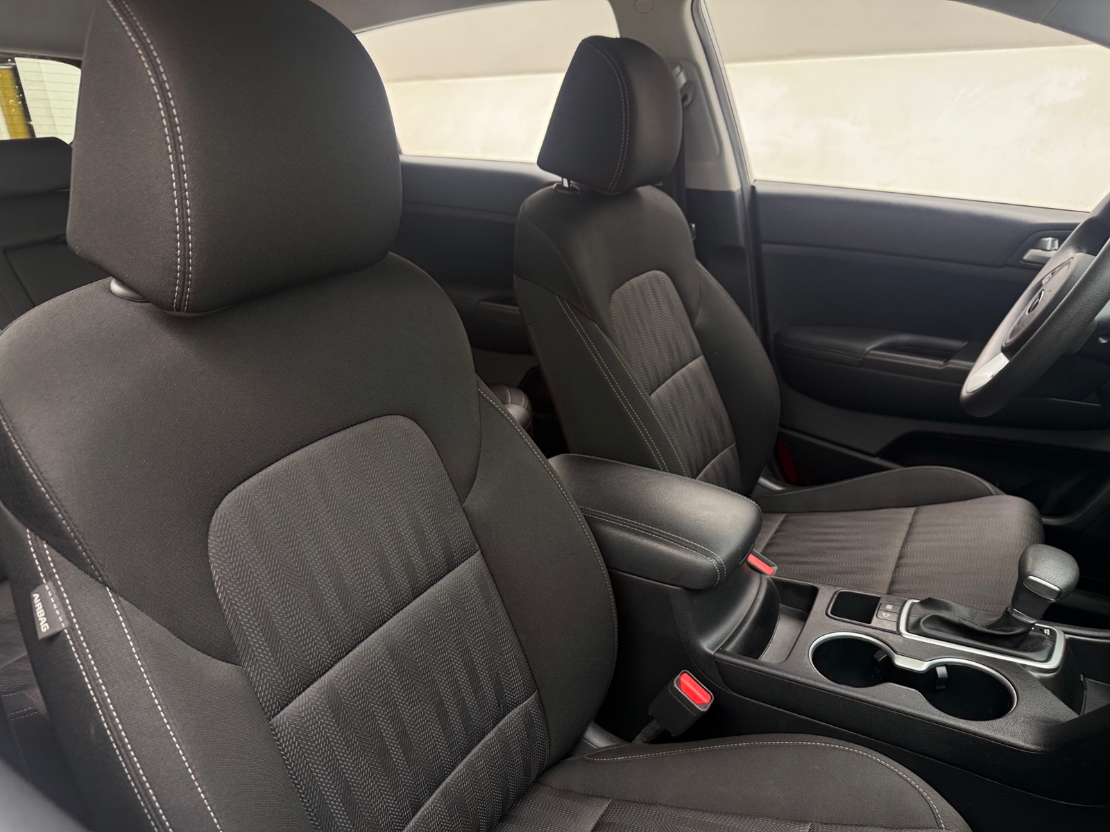 Thumbnail: 2022 Kia Sportage - 2