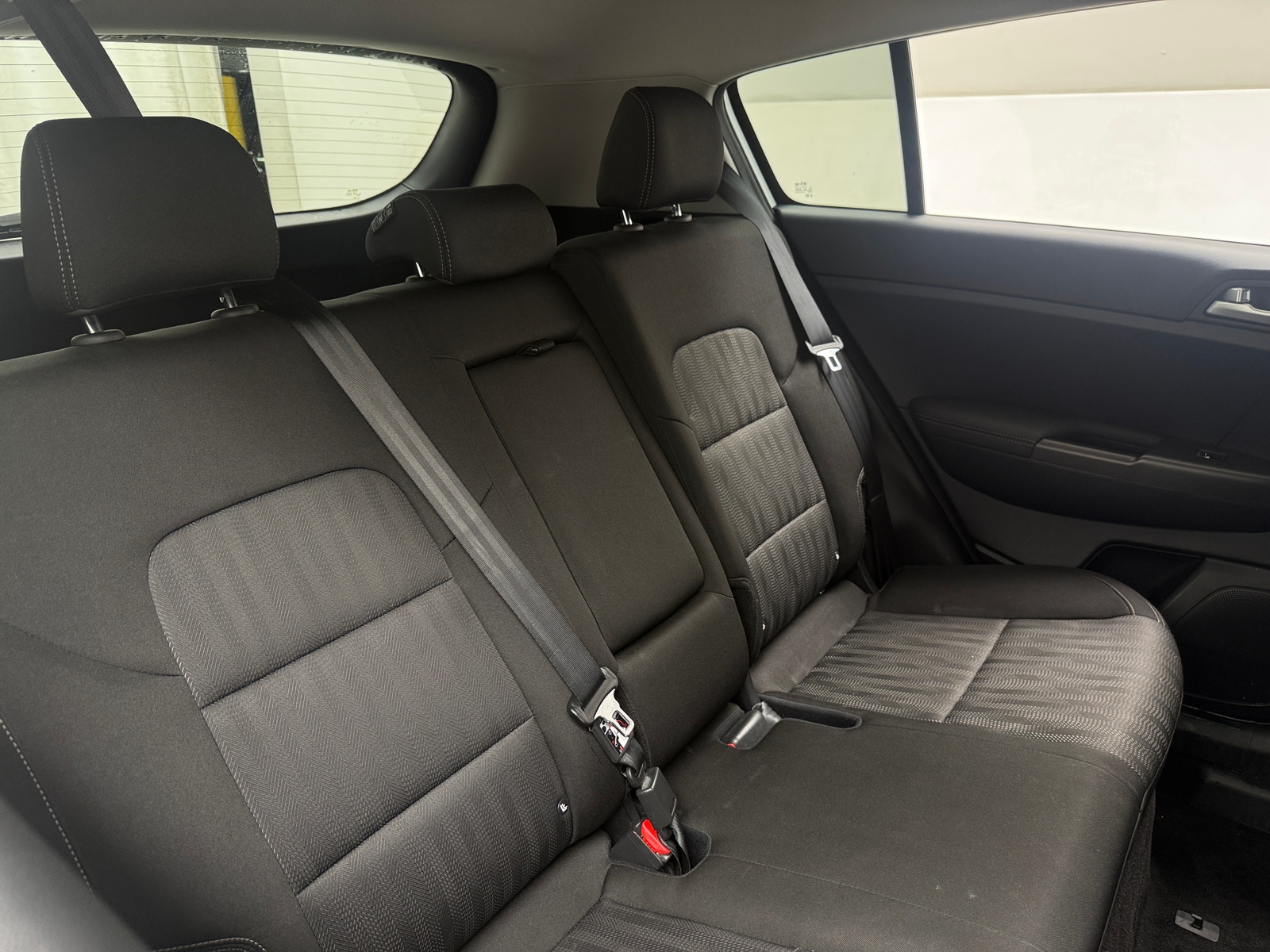 Thumbnail: 2022 Kia Sportage - 6