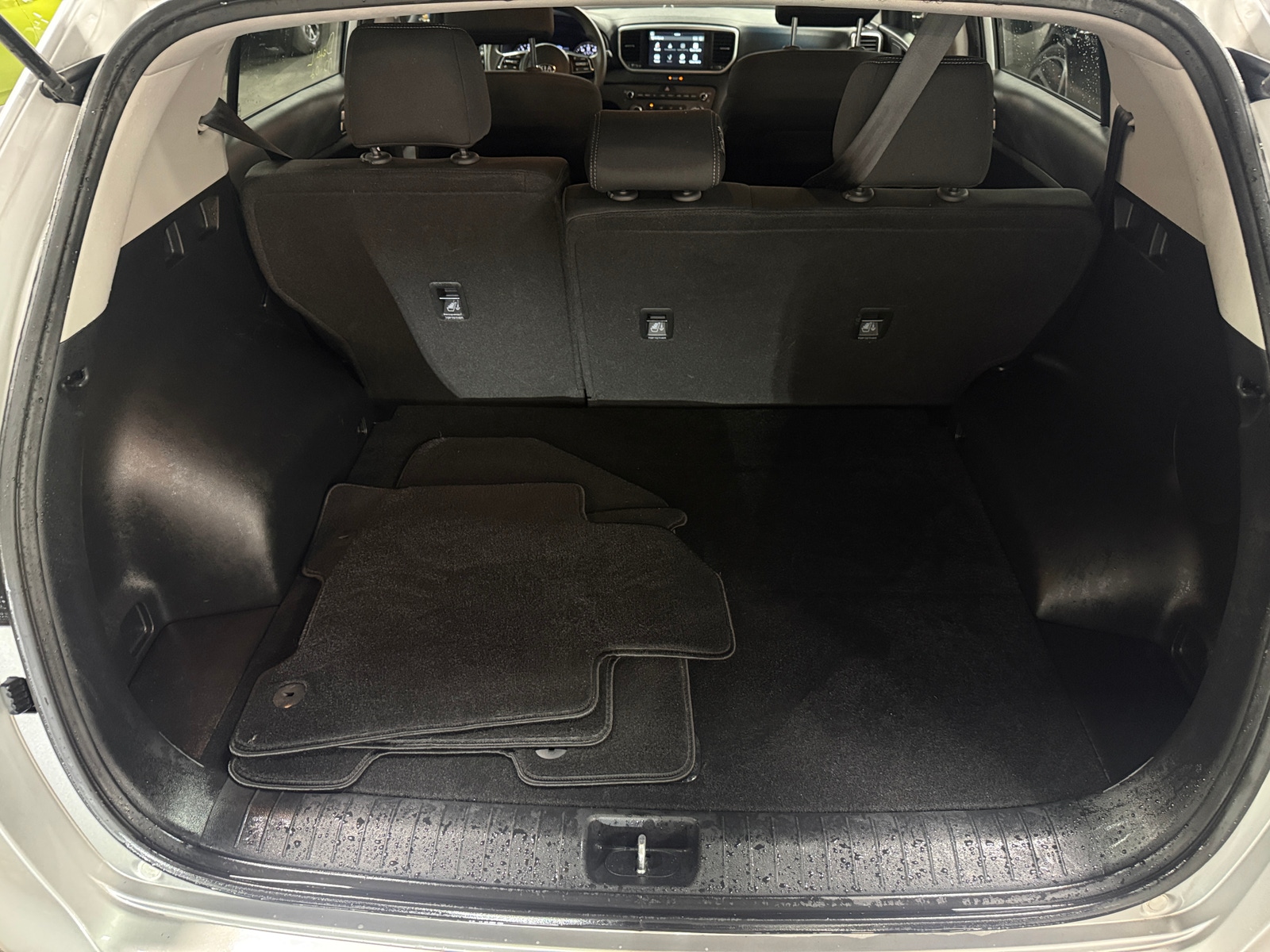 Thumbnail: 2022 Kia Sportage - 7