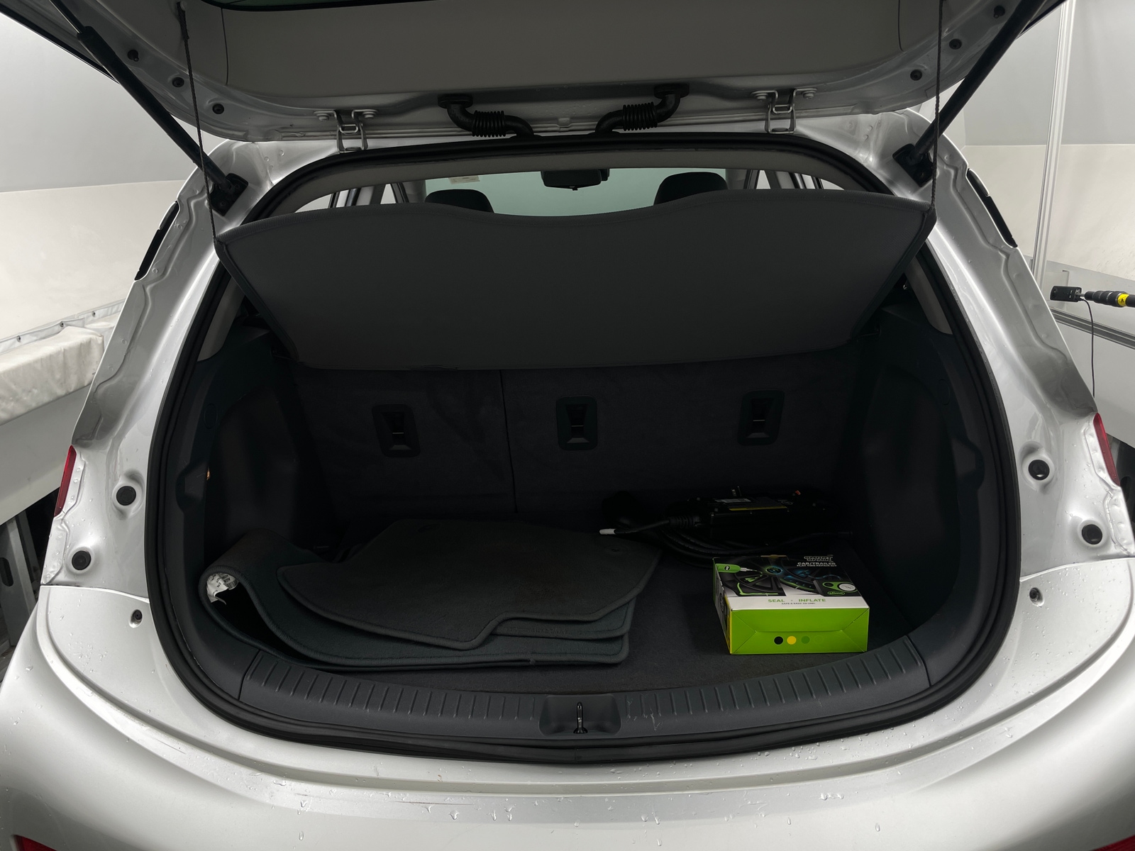 Thumbnail: 2019 Chevrolet Bolt EV - 6