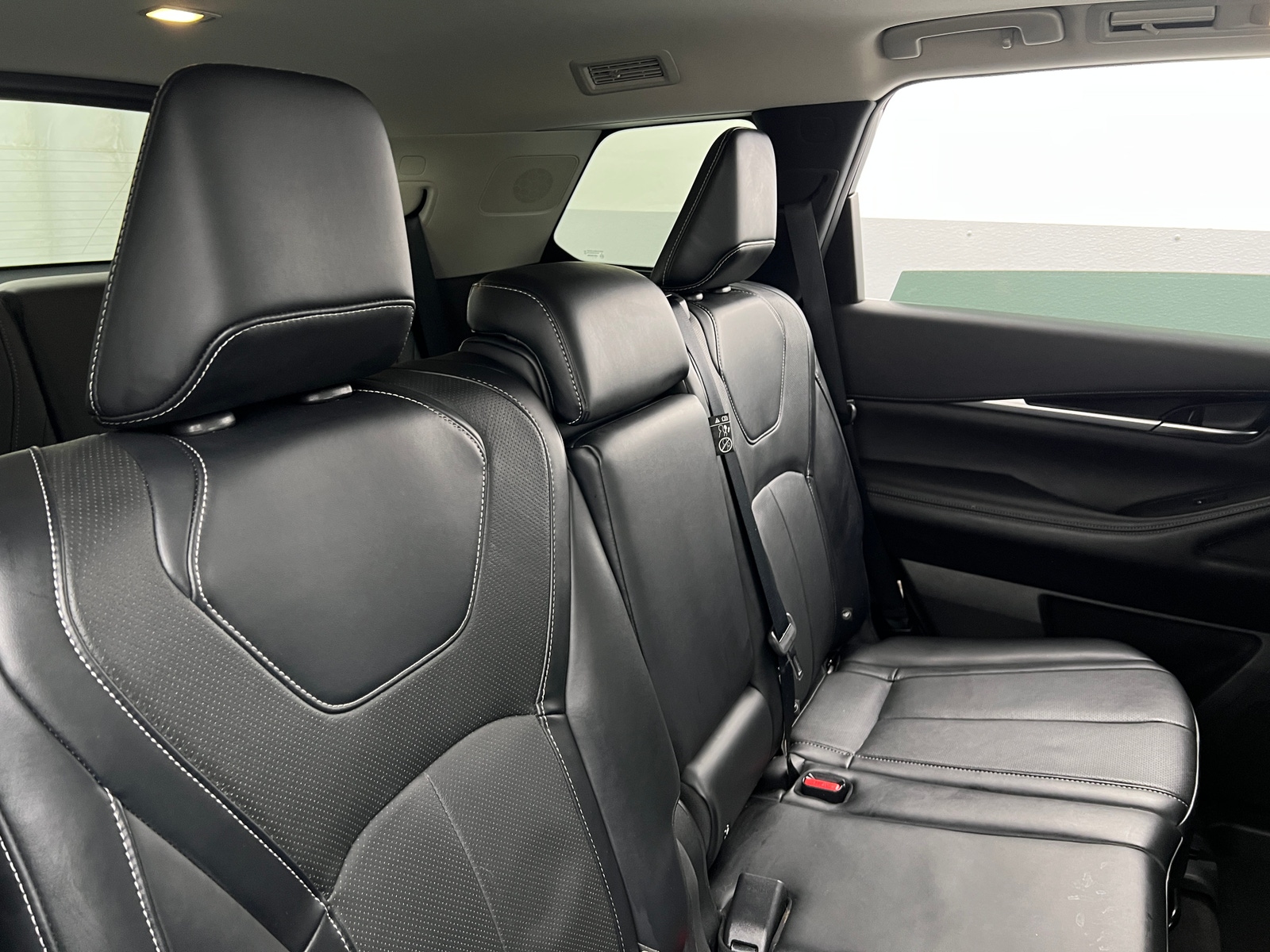 Thumbnail: 2023 INFINITI QX60 - 5