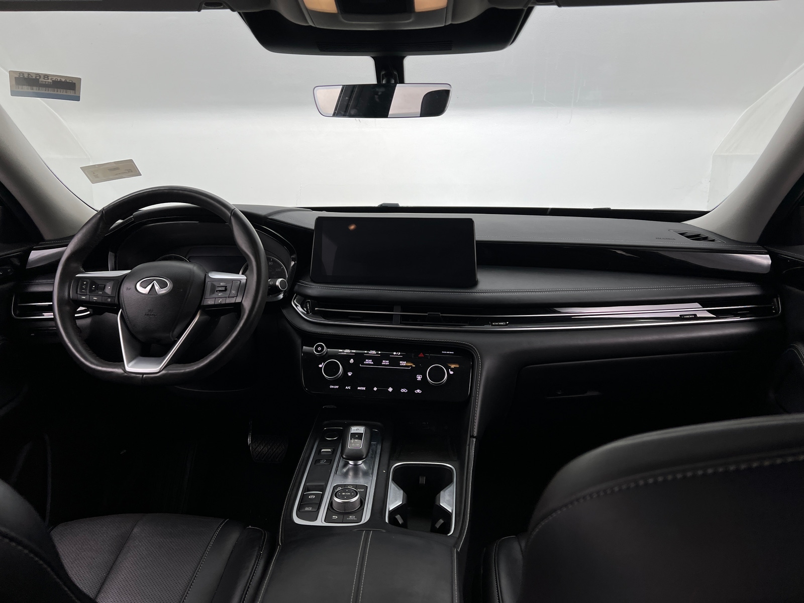 Thumbnail: 2023 INFINITI QX60 - 2