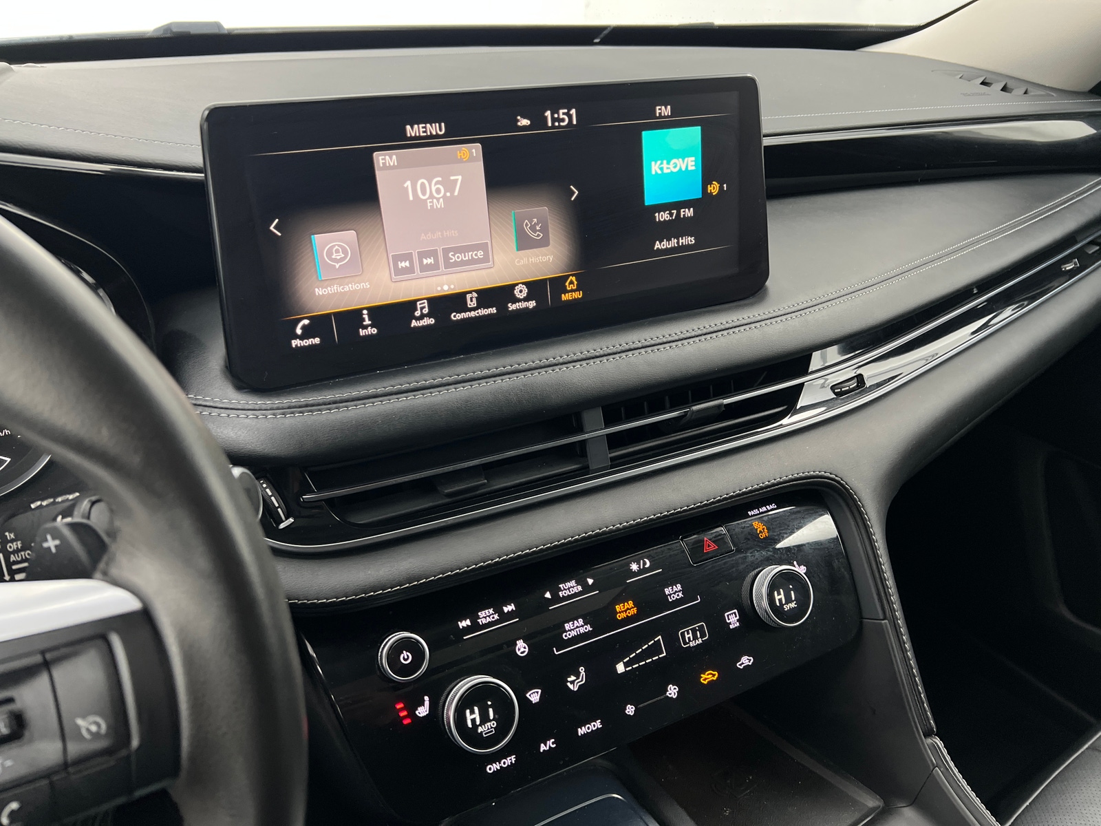 Thumbnail: 2023 INFINITI QX60 - 3