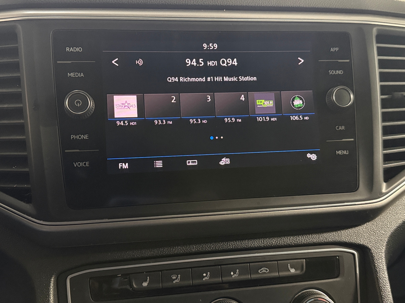 Thumbnail: 2019 Volkswagen Atlas - 3