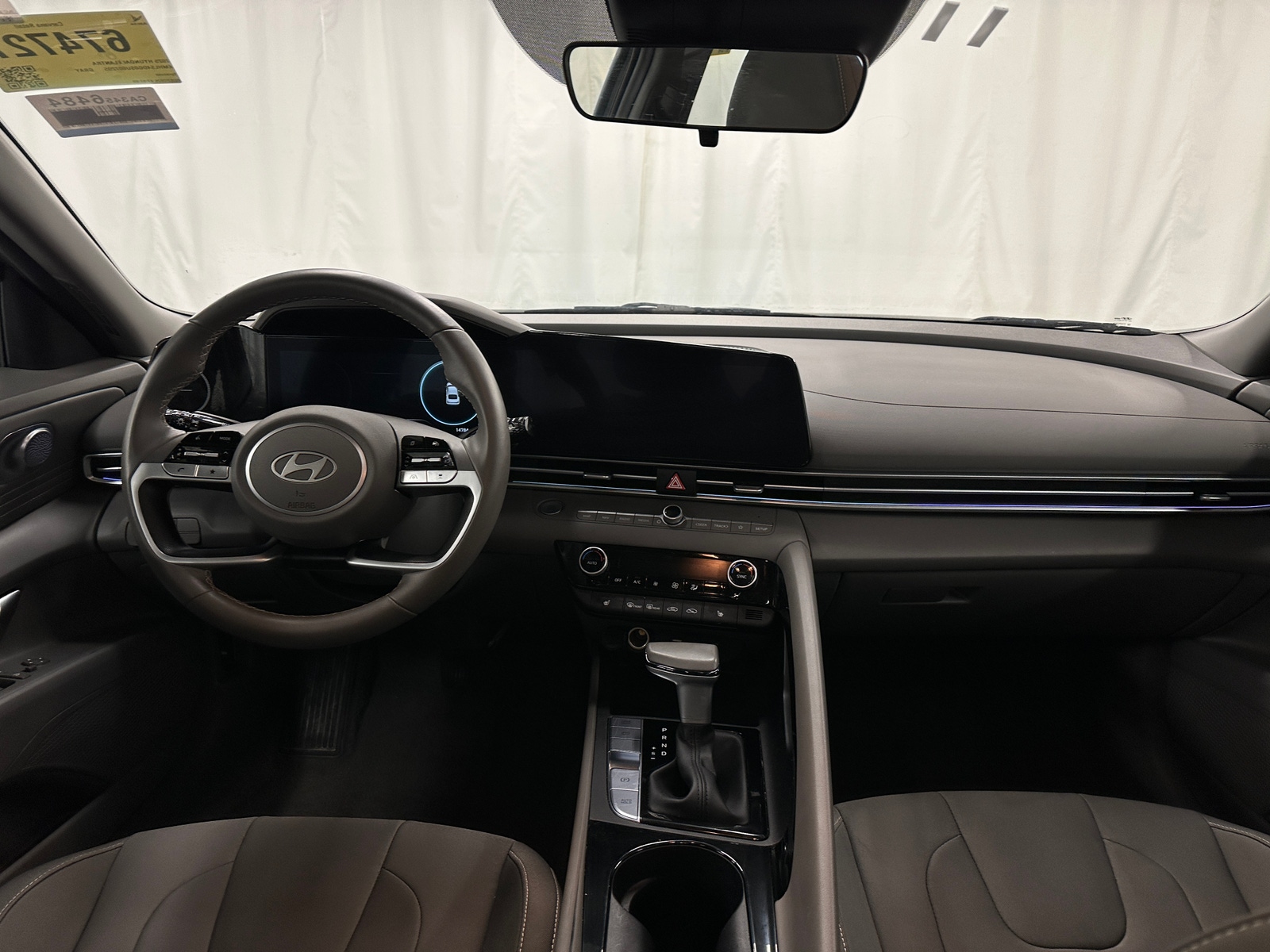 Thumbnail: 2025 Hyundai Elantra - 3