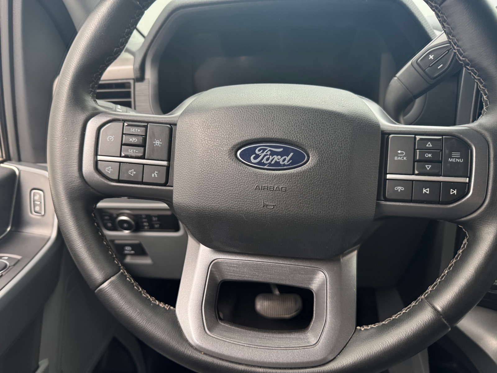 Thumbnail: 2024 Ford Econoline - 5