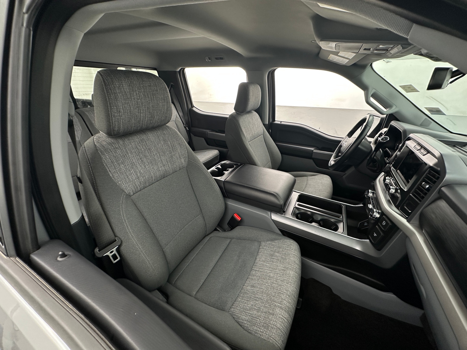 Thumbnail: 2022 Ford Econoline - 2