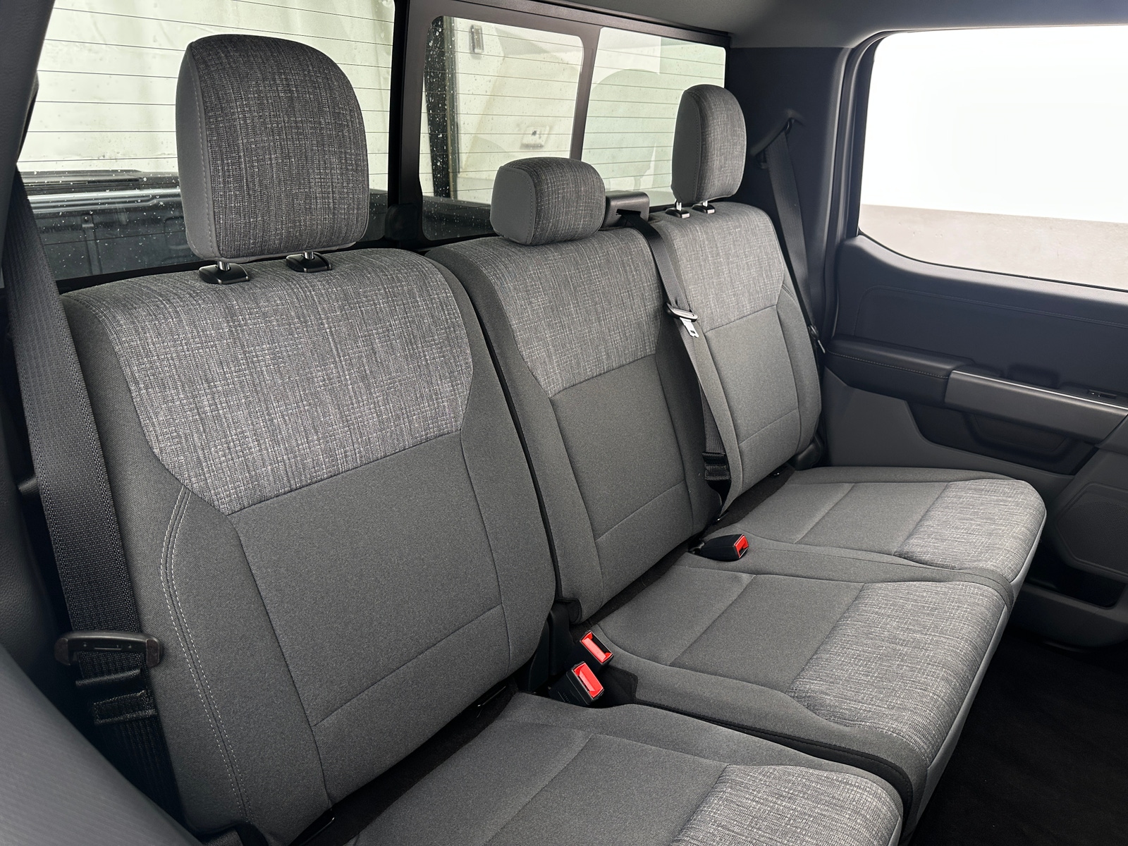 Thumbnail: 2022 Ford Econoline - 6