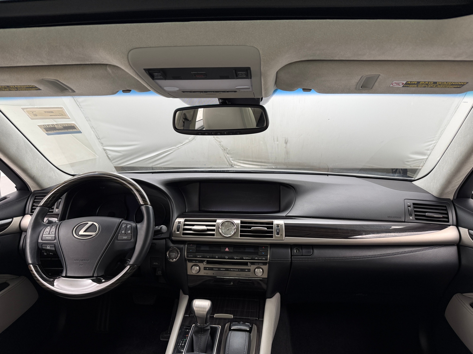 Thumbnail: 2013 Lexus LS - 2