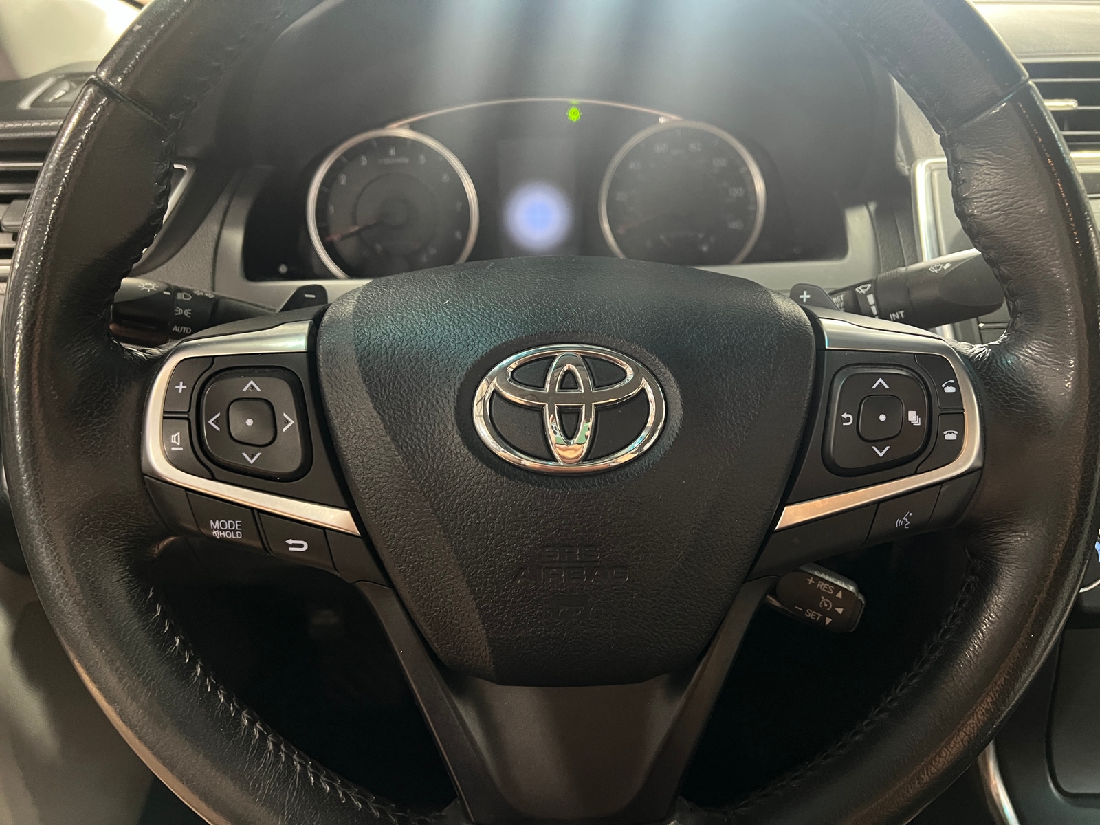 Thumbnail: 2016 Toyota Camry - 5