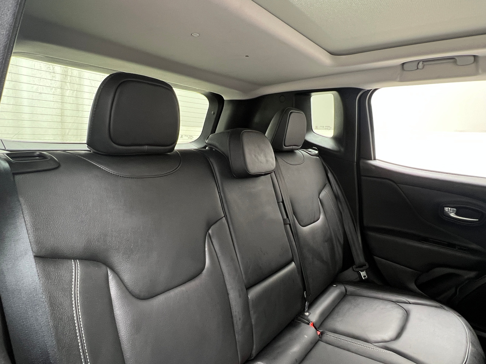 Thumbnail: 2022 Jeep Renegade - 5