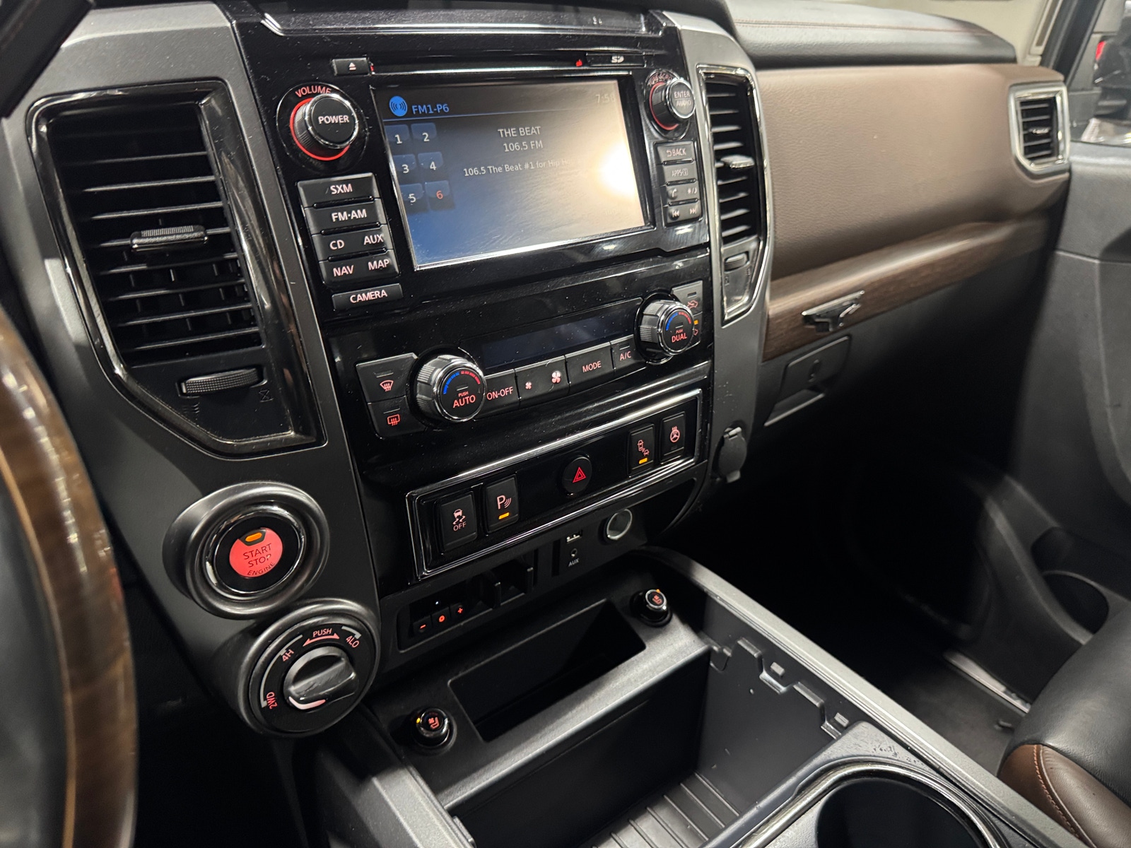 Thumbnail: 2017 Nissan Titan - 3