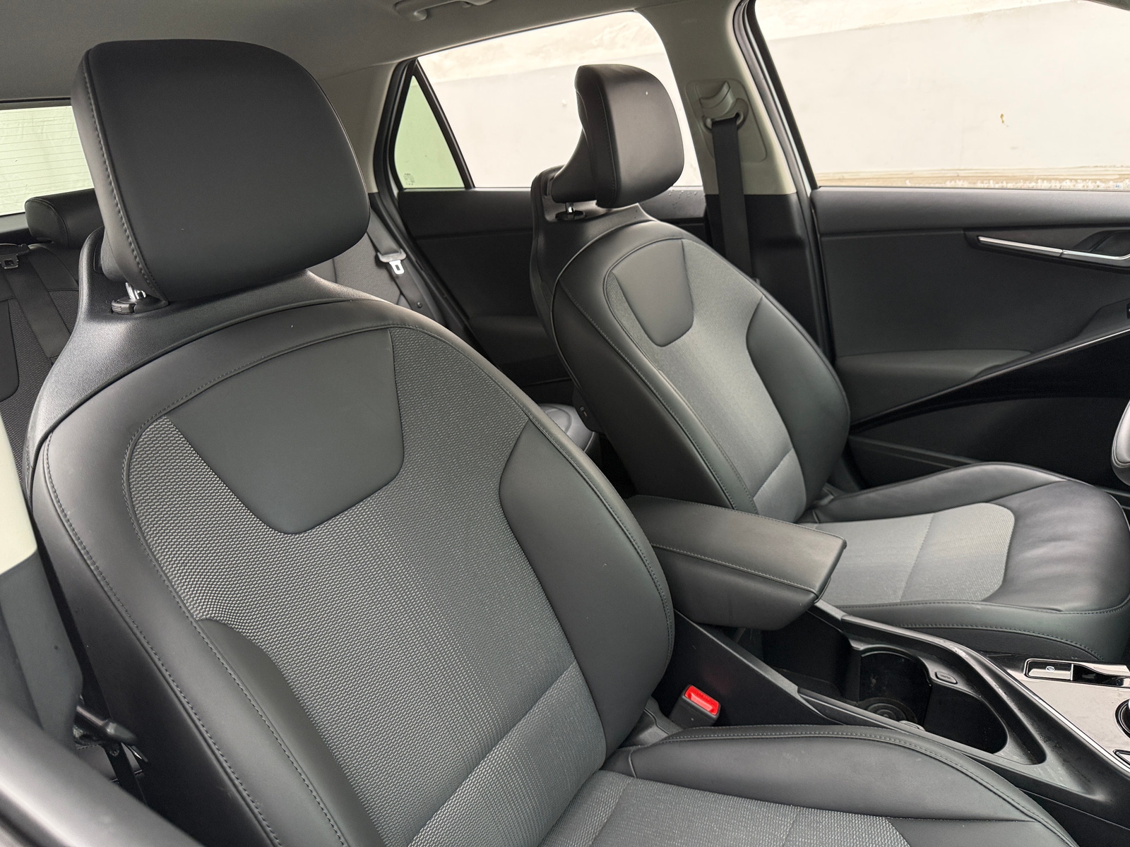 Thumbnail: 2024 Kia Niro - 2