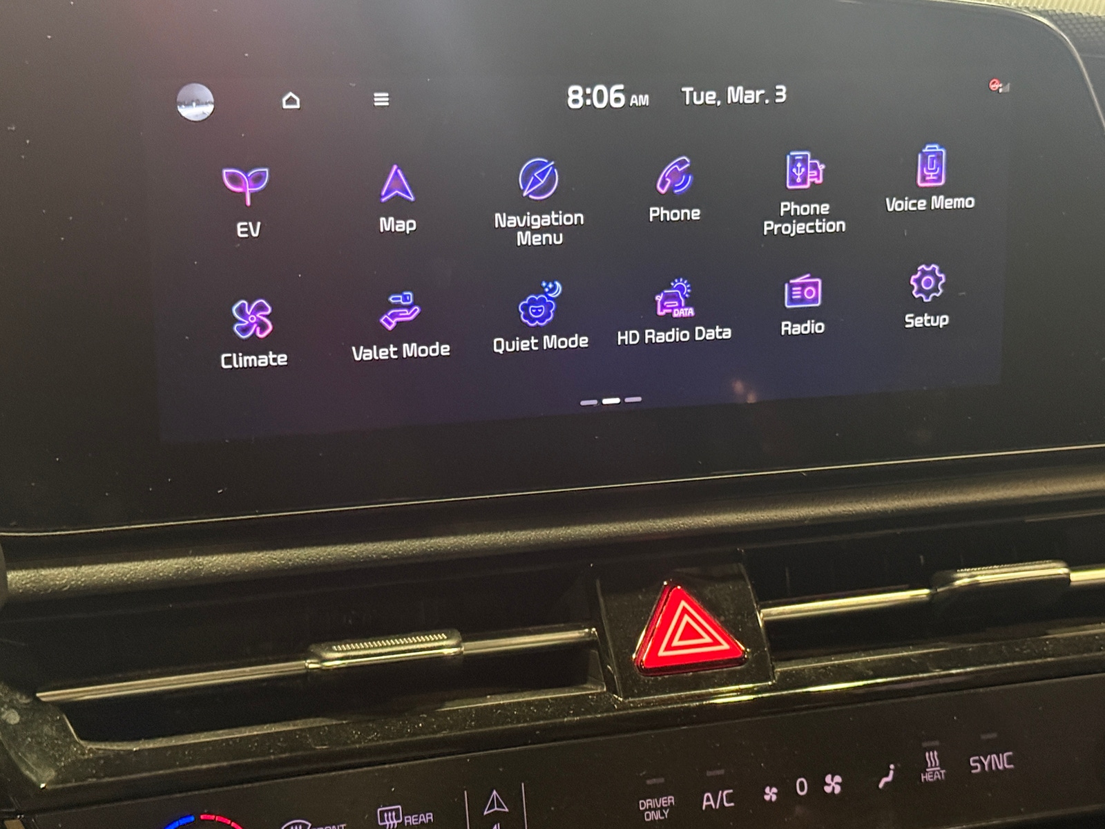 Thumbnail: 2024 Kia Niro - 4