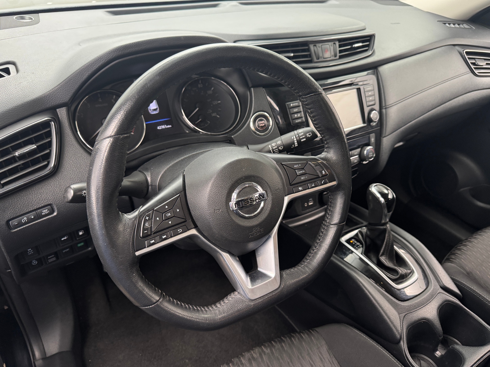 Thumbnail: 2018 Nissan Rogue - 5