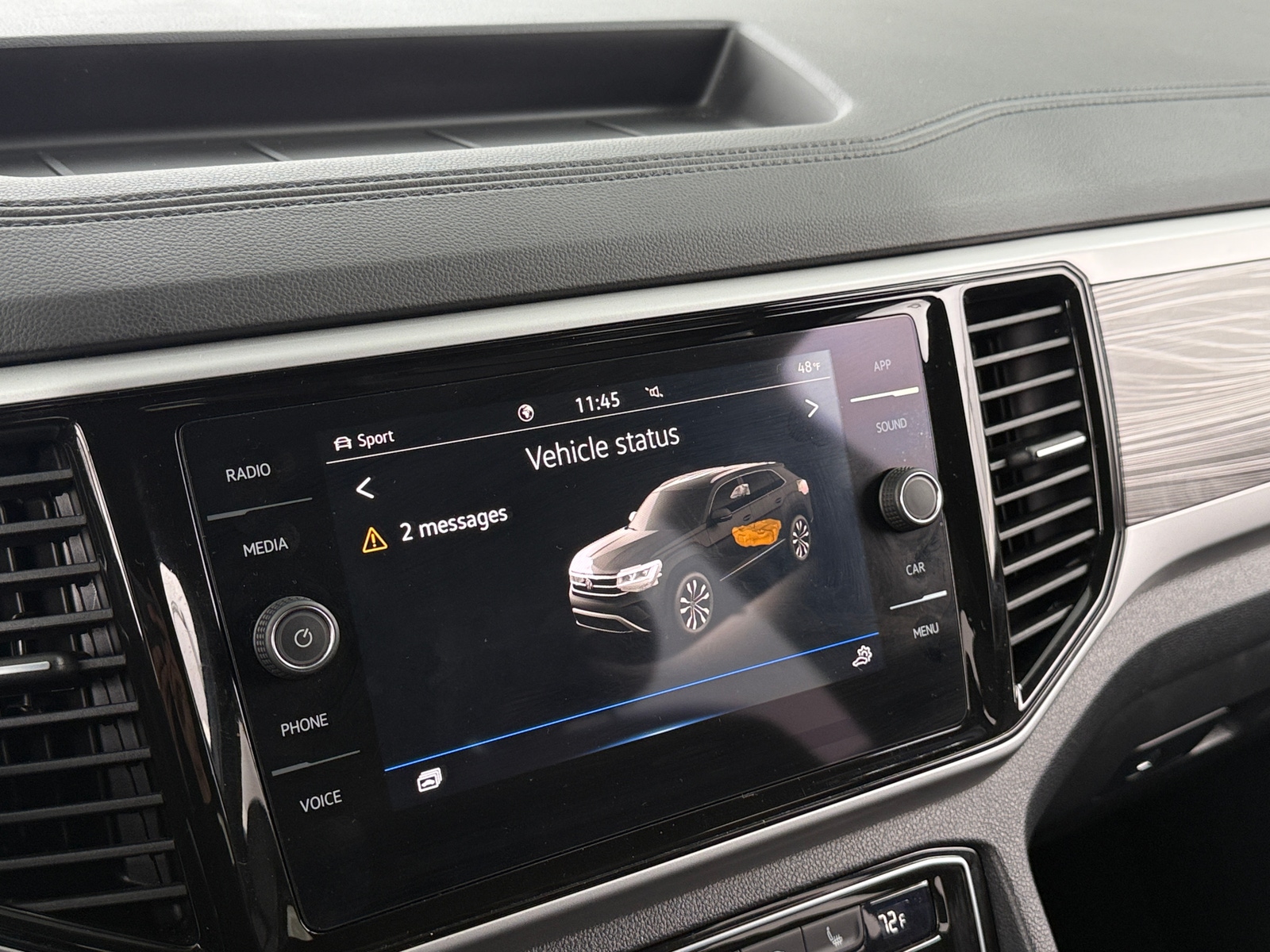 Thumbnail: 2022 Volkswagen Atlas - 3