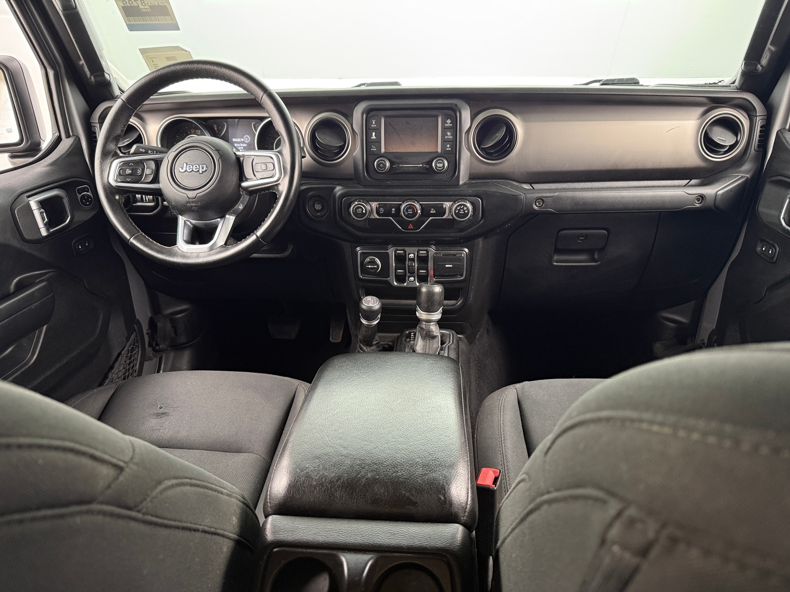 Thumbnail: 2020 Jeep Gladiator - 3