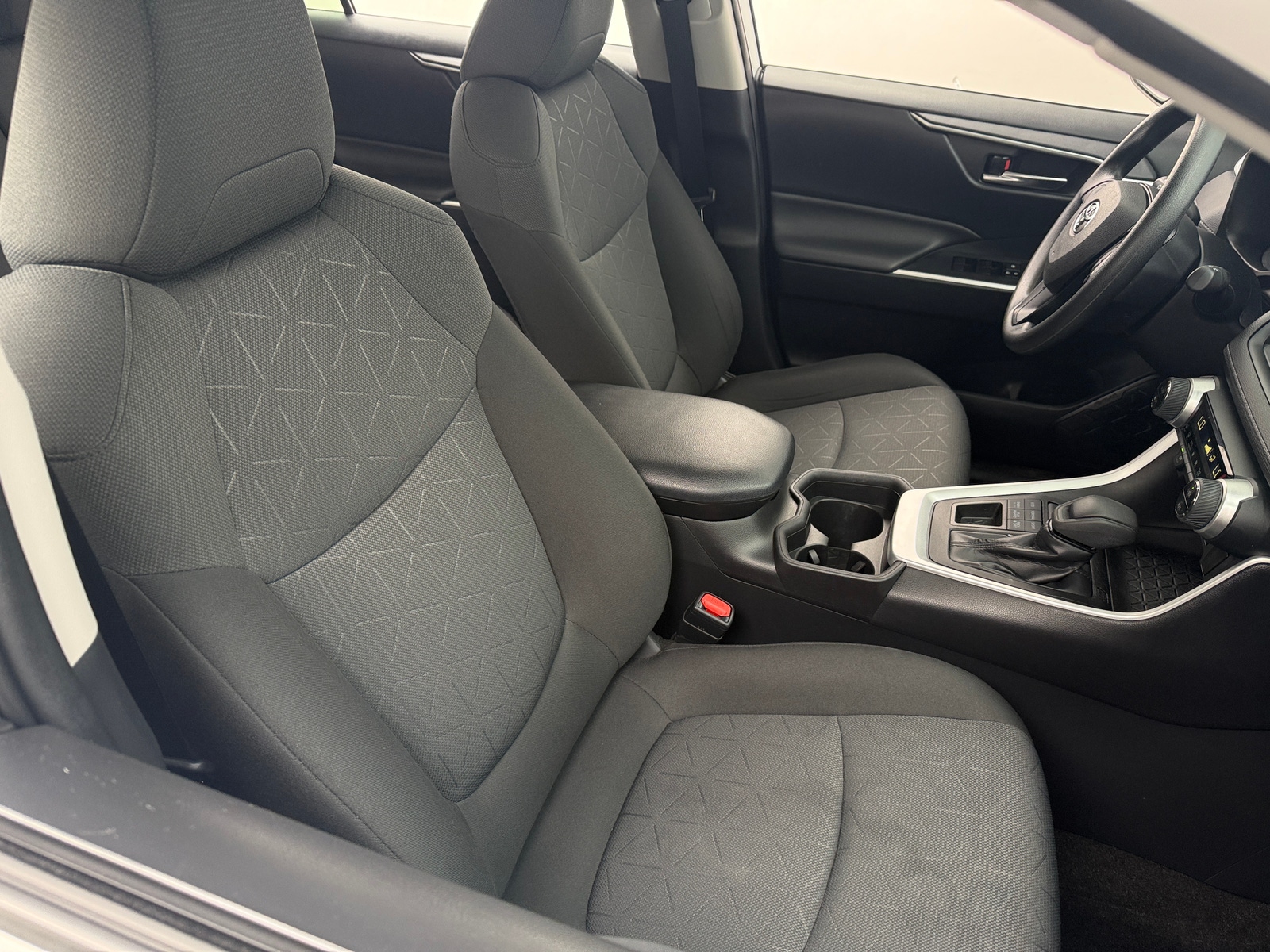 Thumbnail: 2019 Toyota RAV4 - 2