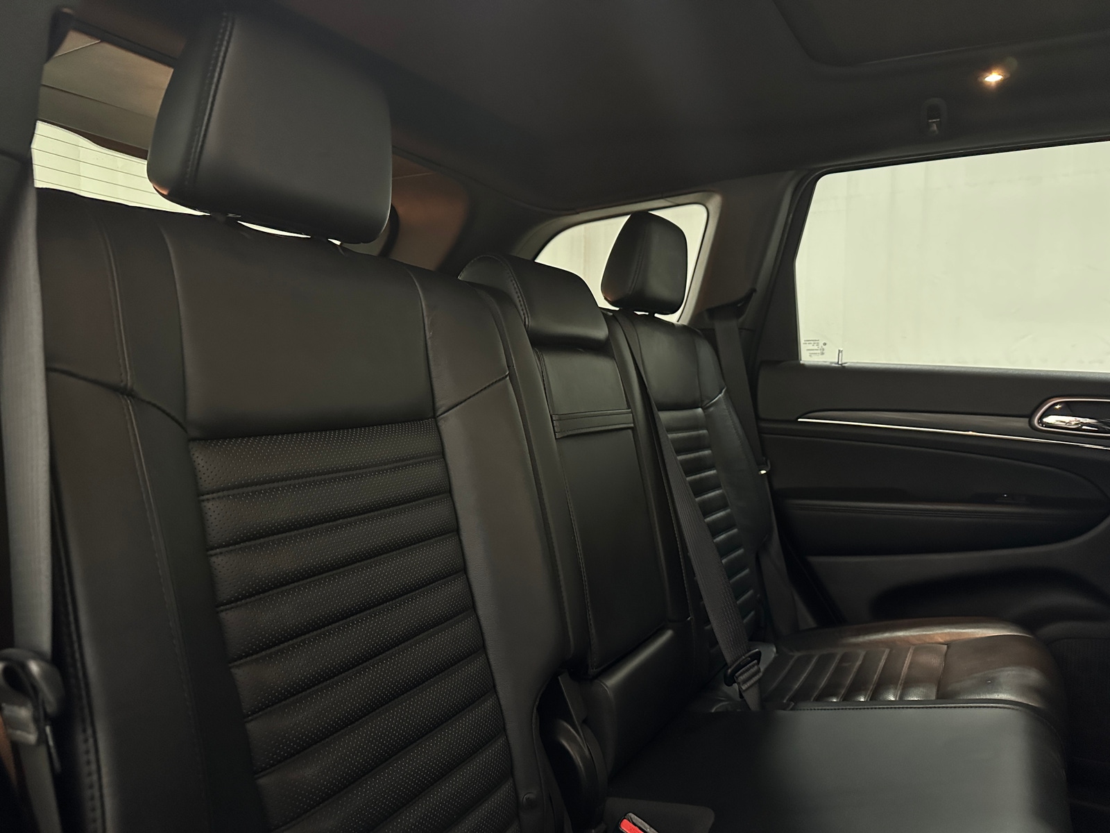 Thumbnail: 2020 Jeep Grand Cherokee - 5