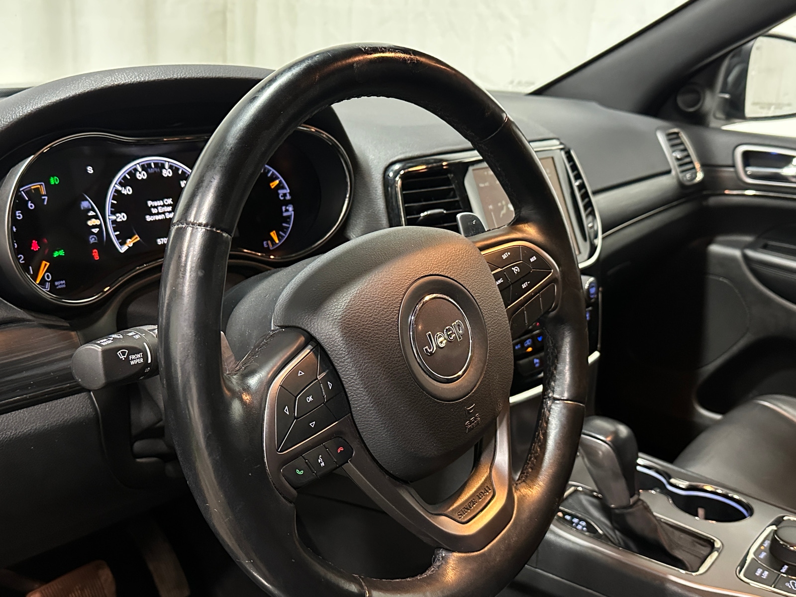 Thumbnail: 2020 Jeep Grand Cherokee - 4