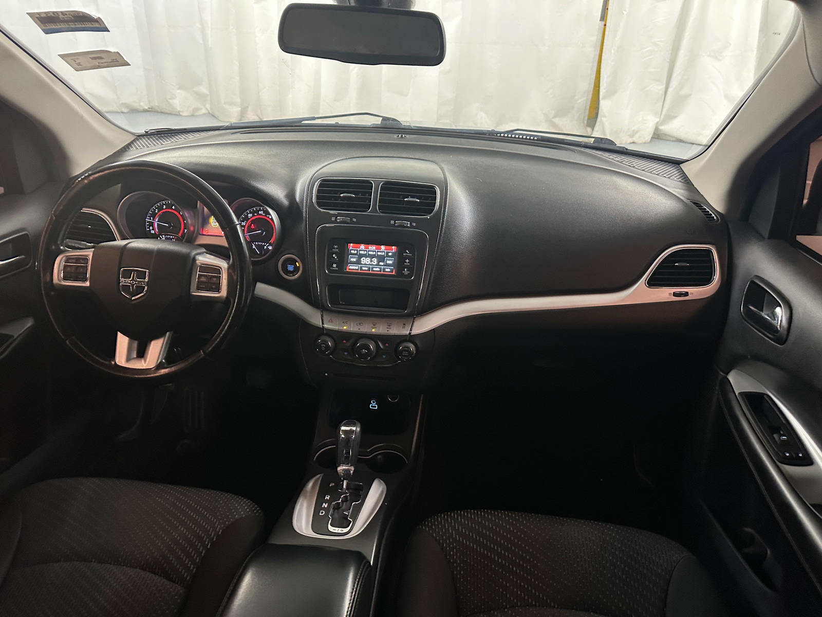 Thumbnail: 2019 Dodge Journey - 3