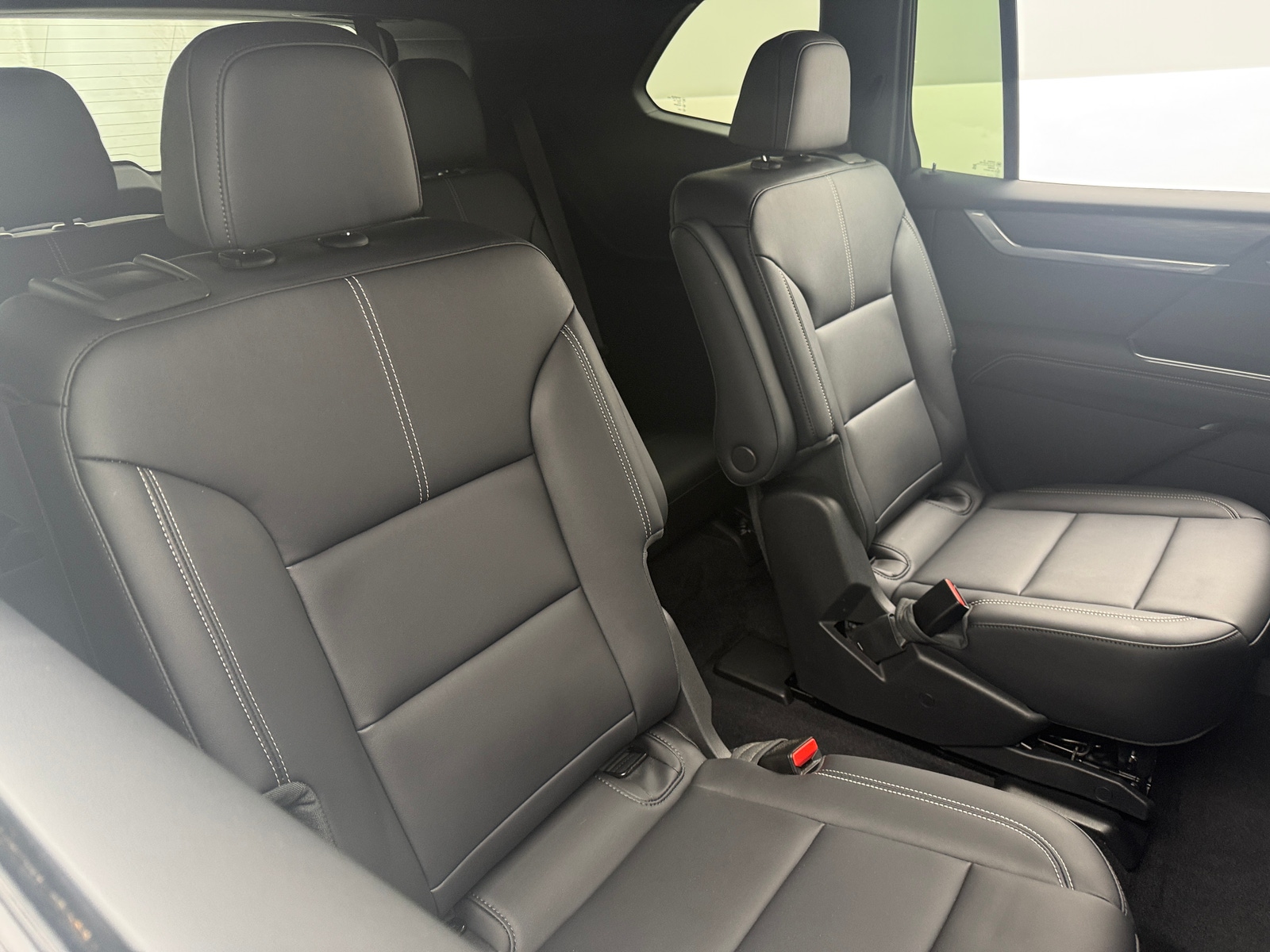 Thumbnail: 2024 GMC Acadia - 5