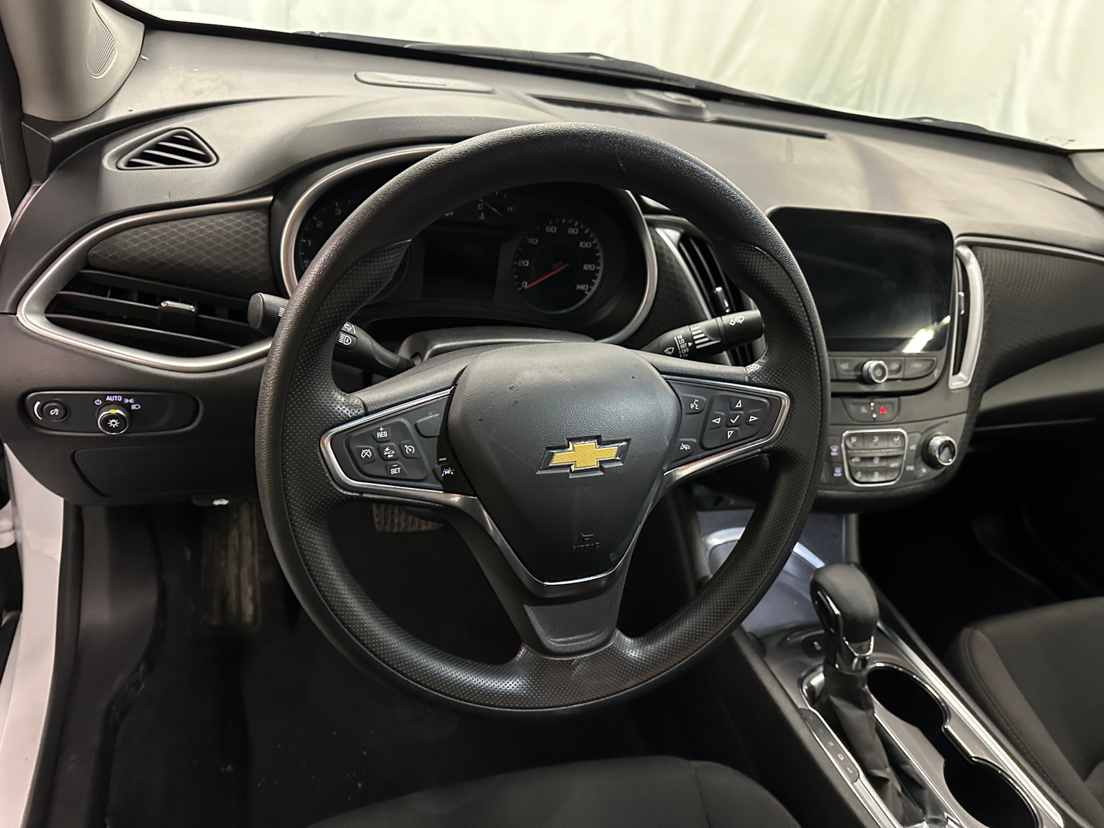 Thumbnail: 2024 Chevrolet Malibu - 5