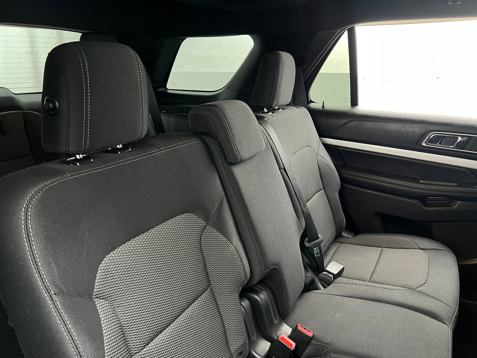 Thumbnail: 2017 Ford Explorer - 6