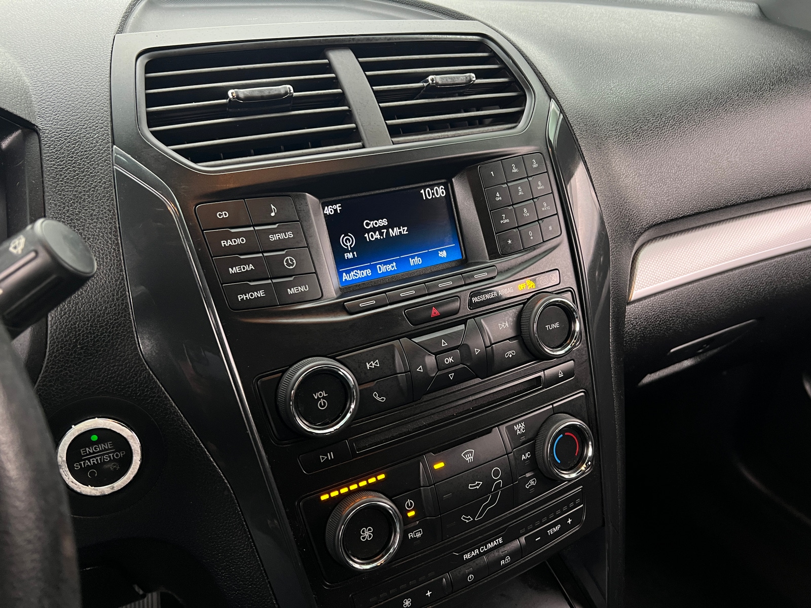 Thumbnail: 2017 Ford Explorer - 4