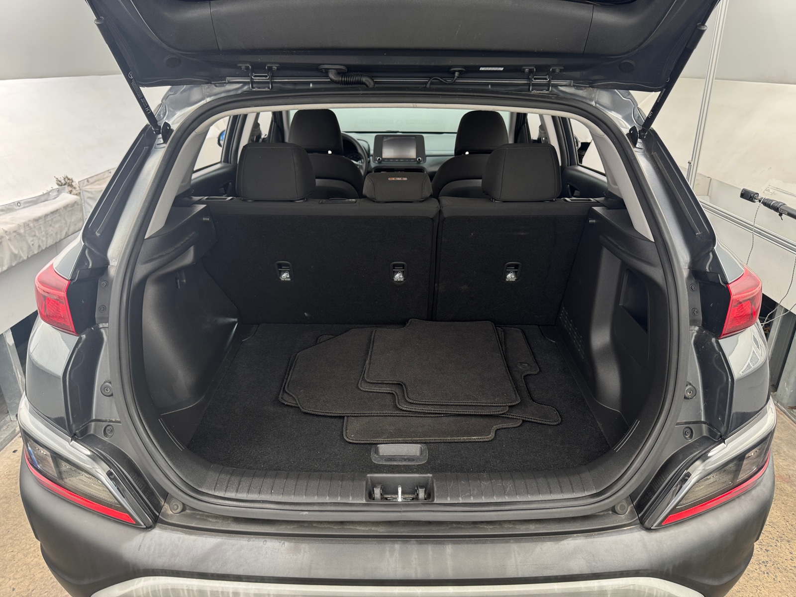 Thumbnail: 2022 Hyundai Kona - 7