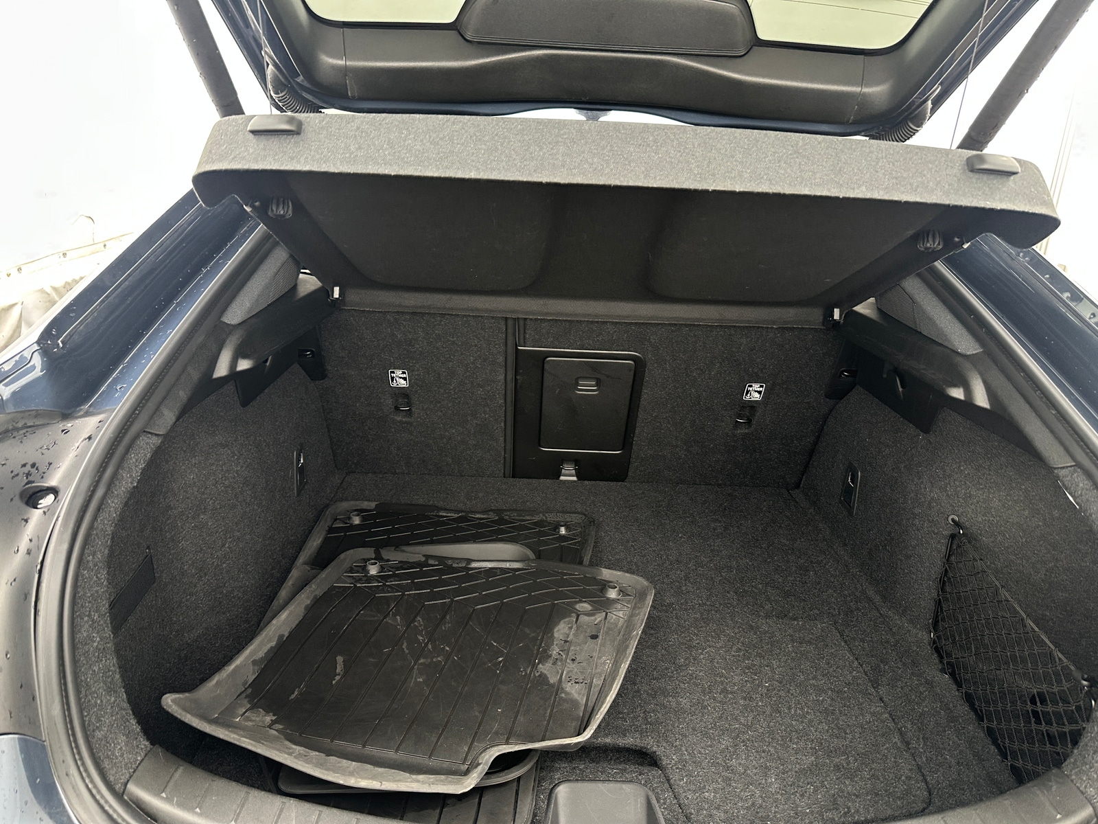 Thumbnail: 2022 Polestar 2 - 7