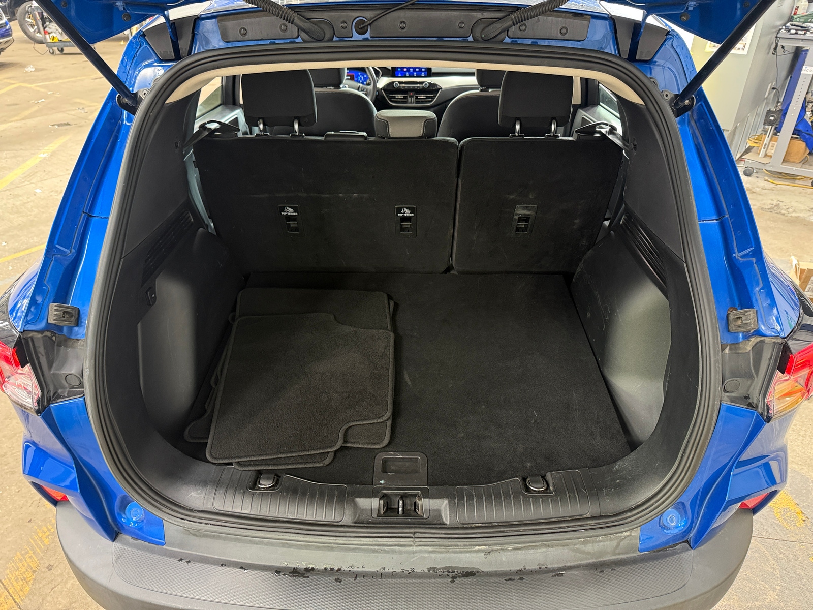 Thumbnail: 2020 Ford Escape - 7