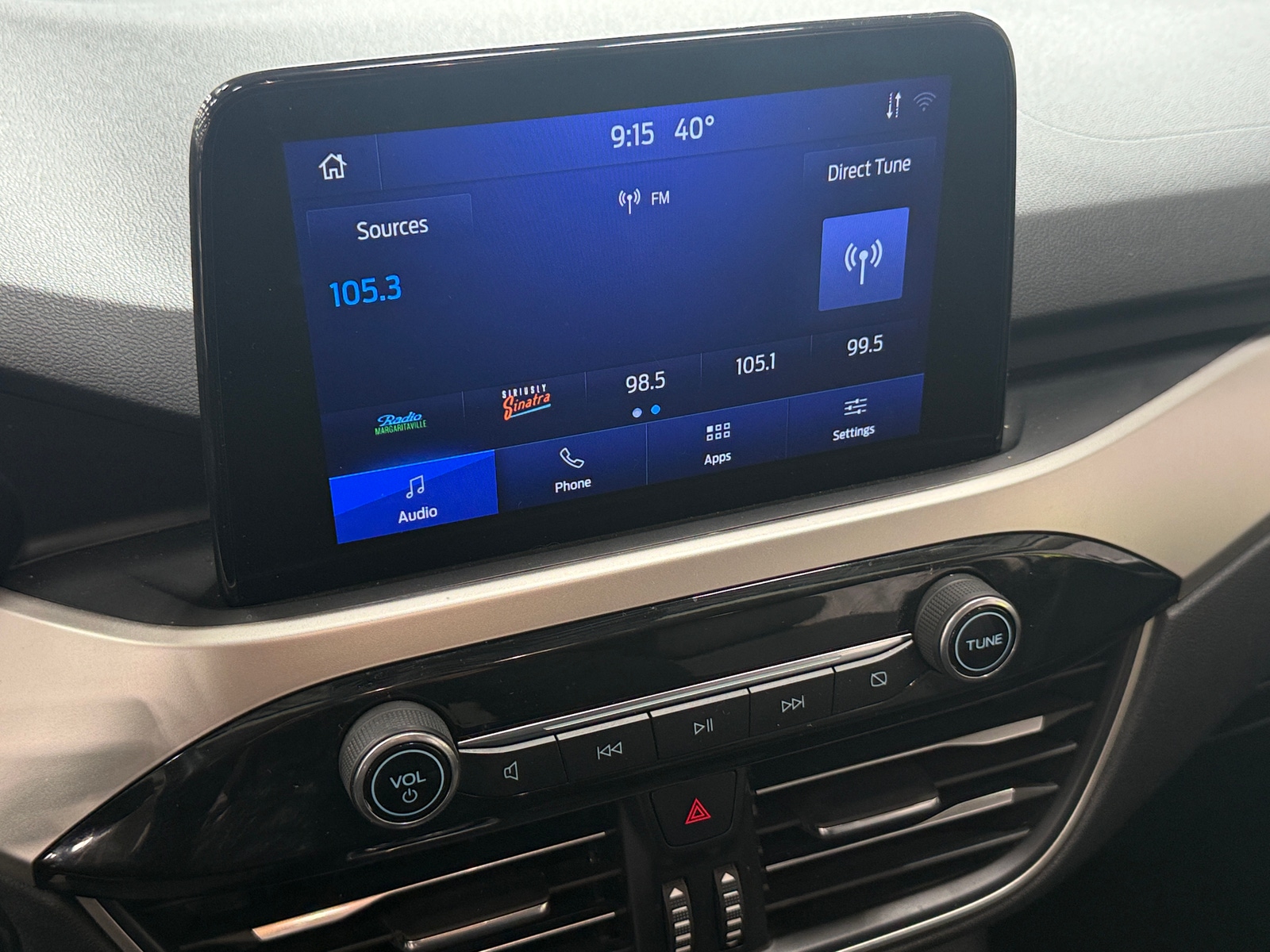 Thumbnail: 2020 Ford Escape - 4