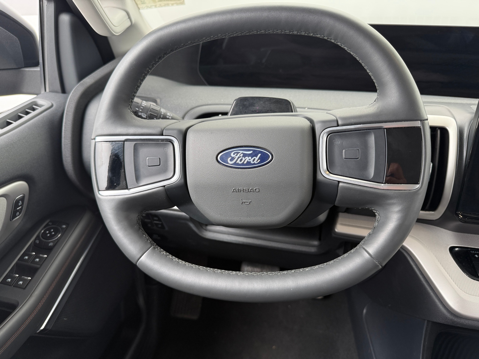 Thumbnail: 2025 Ford Expedition - 4