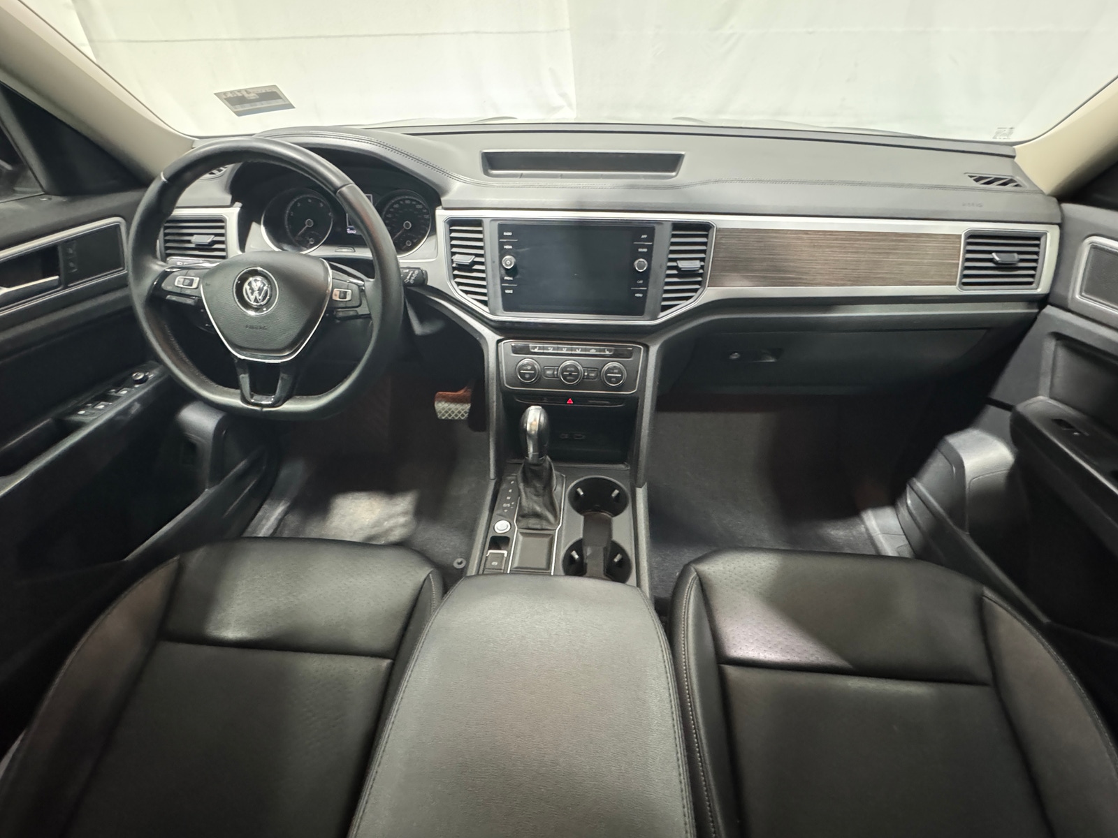 Thumbnail: 2019 Volkswagen Atlas - 2