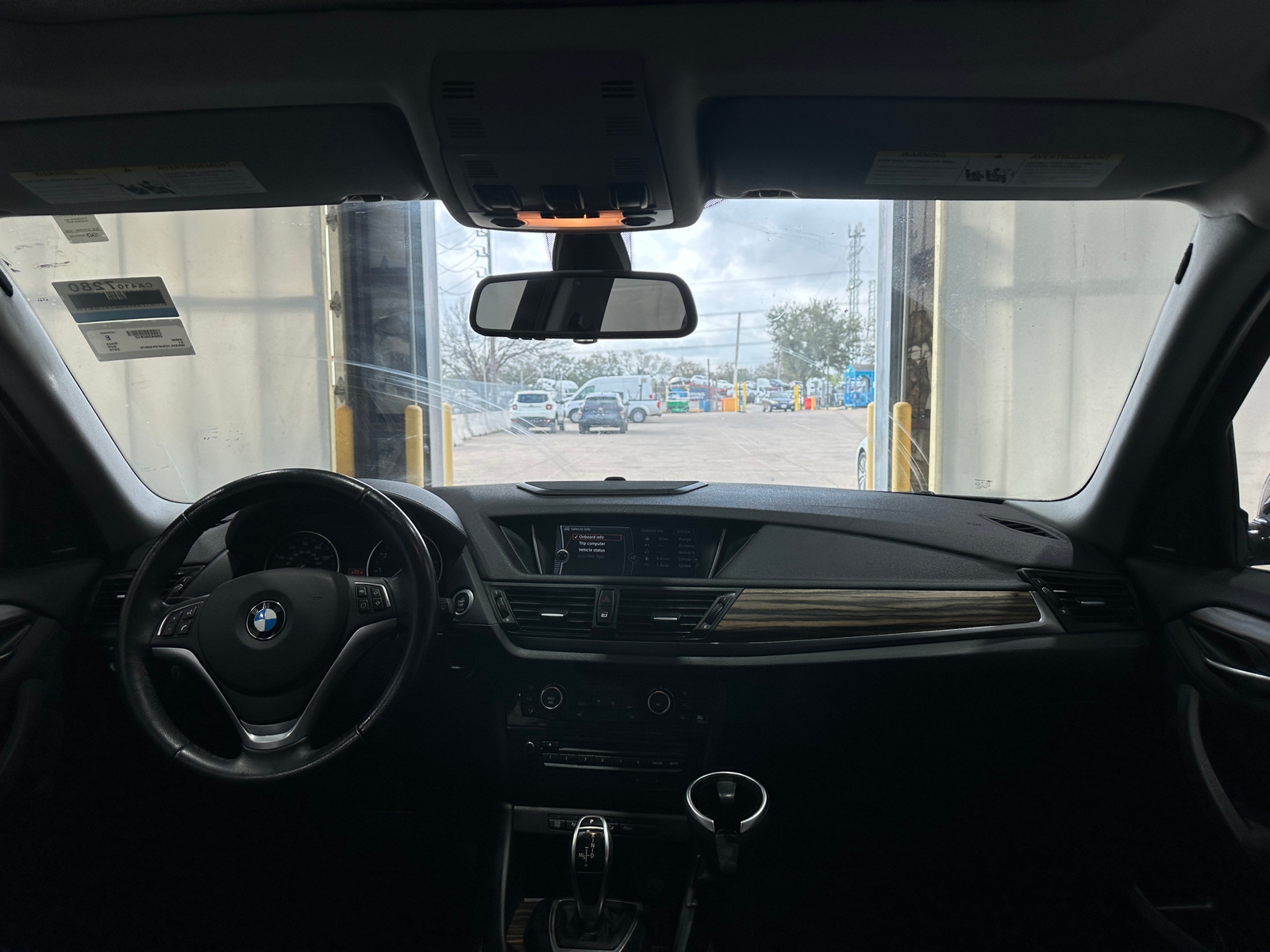 Thumbnail: 2015 BMW X1 - 3