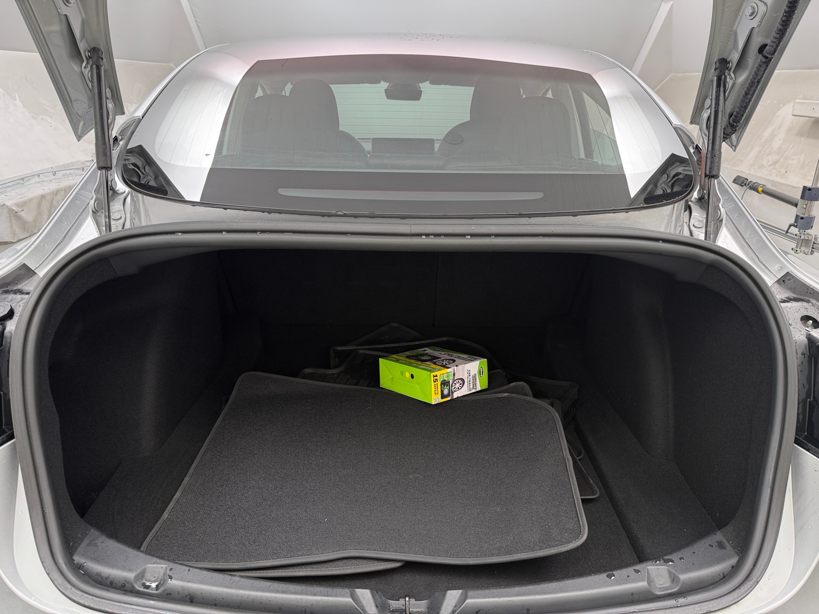 Thumbnail: 2018 Tesla Model 3 - 6