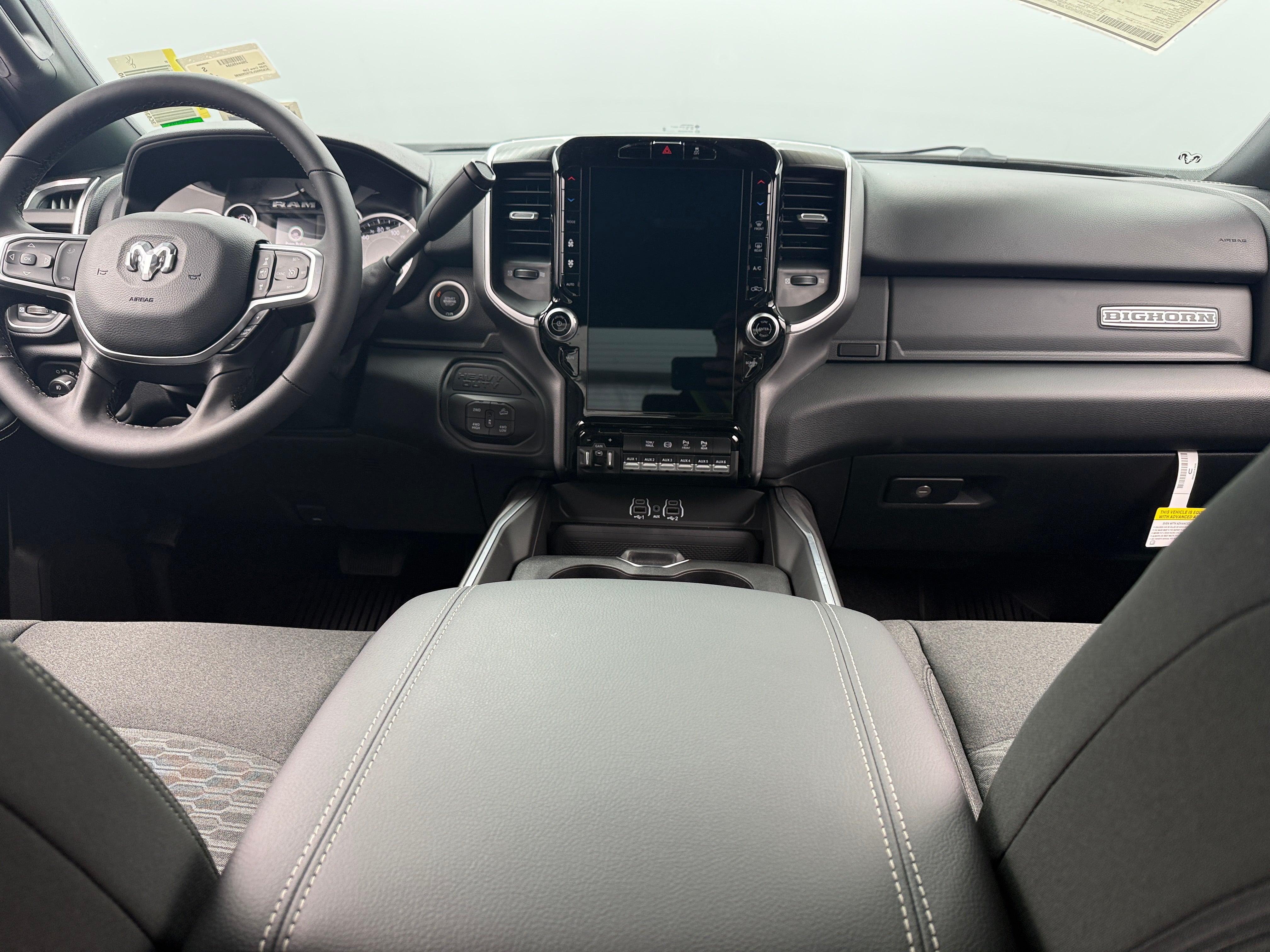 2026 RAM 2500 Big Horn - Photo 2