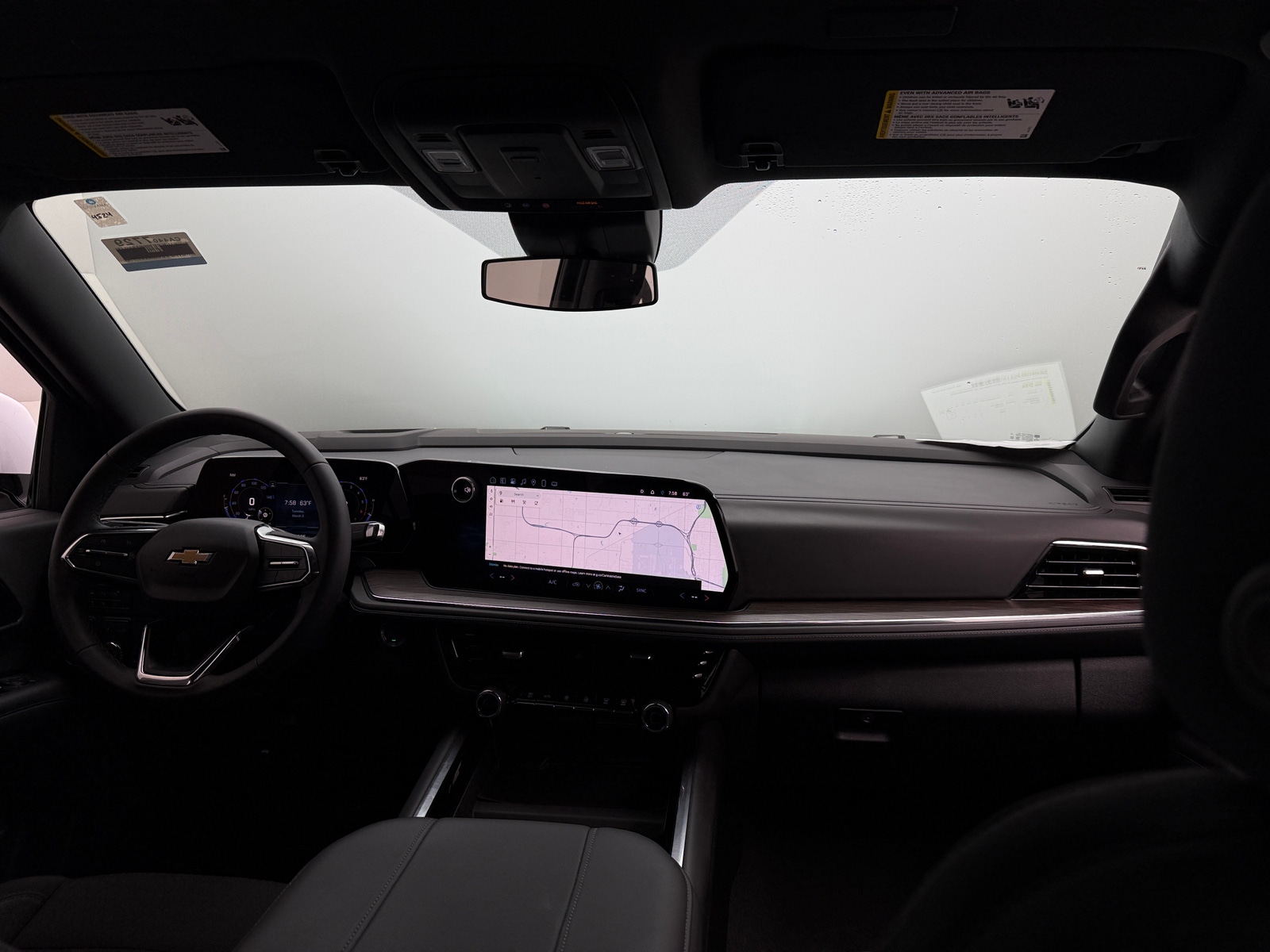 Thumbnail: 2025 Chevrolet Suburban - 3