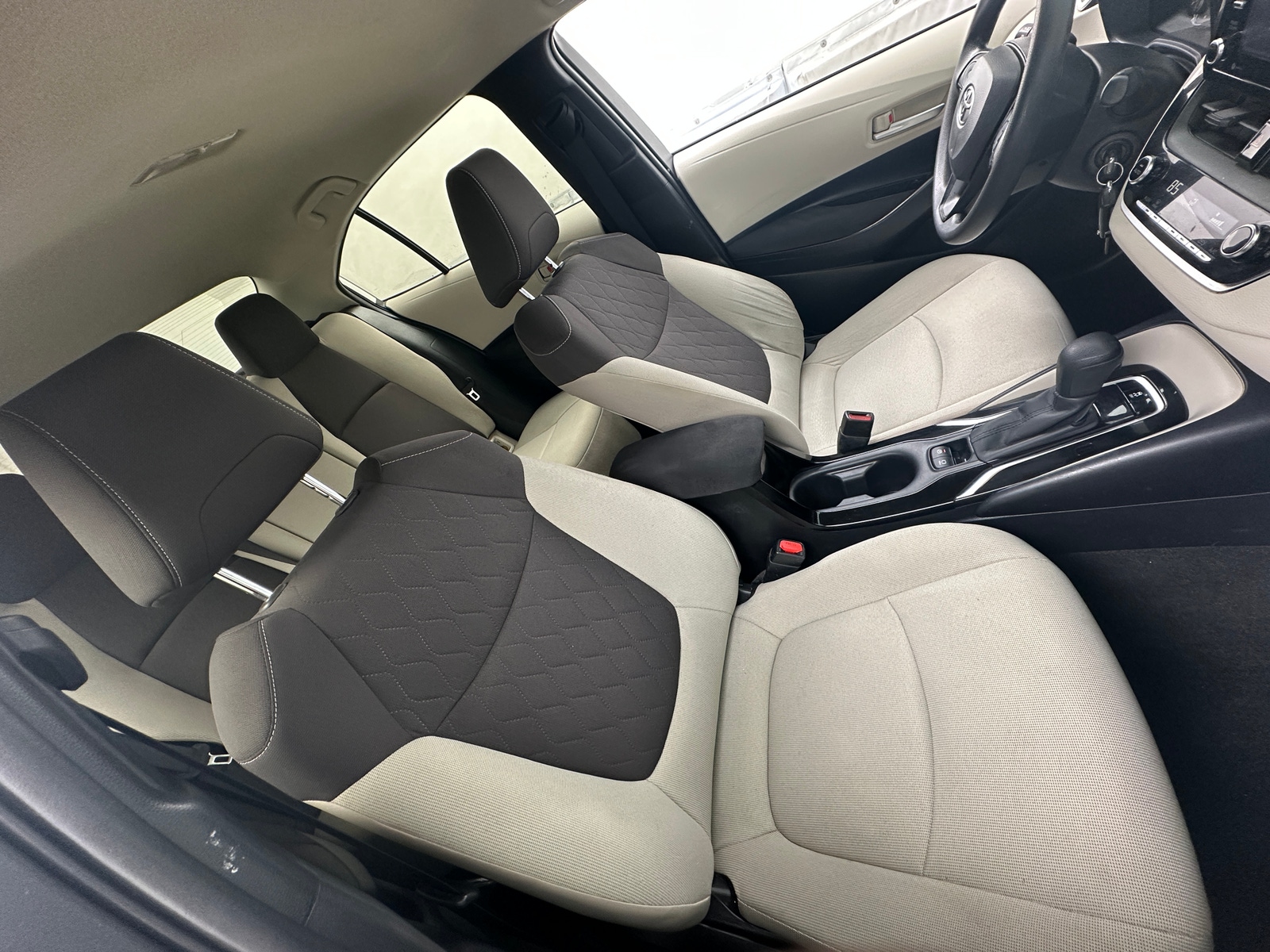 Thumbnail: 2021 Toyota Corolla - 2