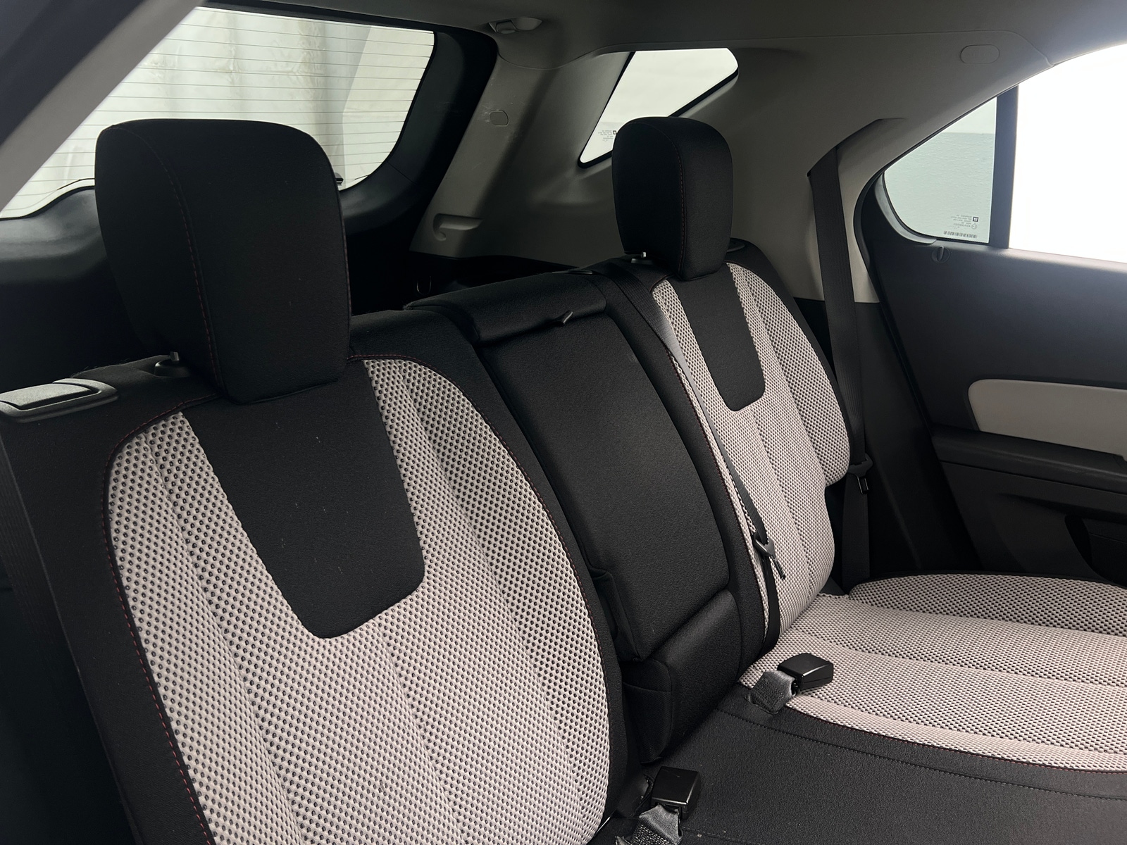 Thumbnail: 2017 Chevrolet Equinox - 6