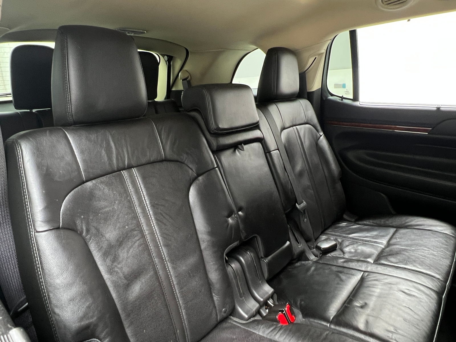 Thumbnail: 2014 Lincoln MKT - 5