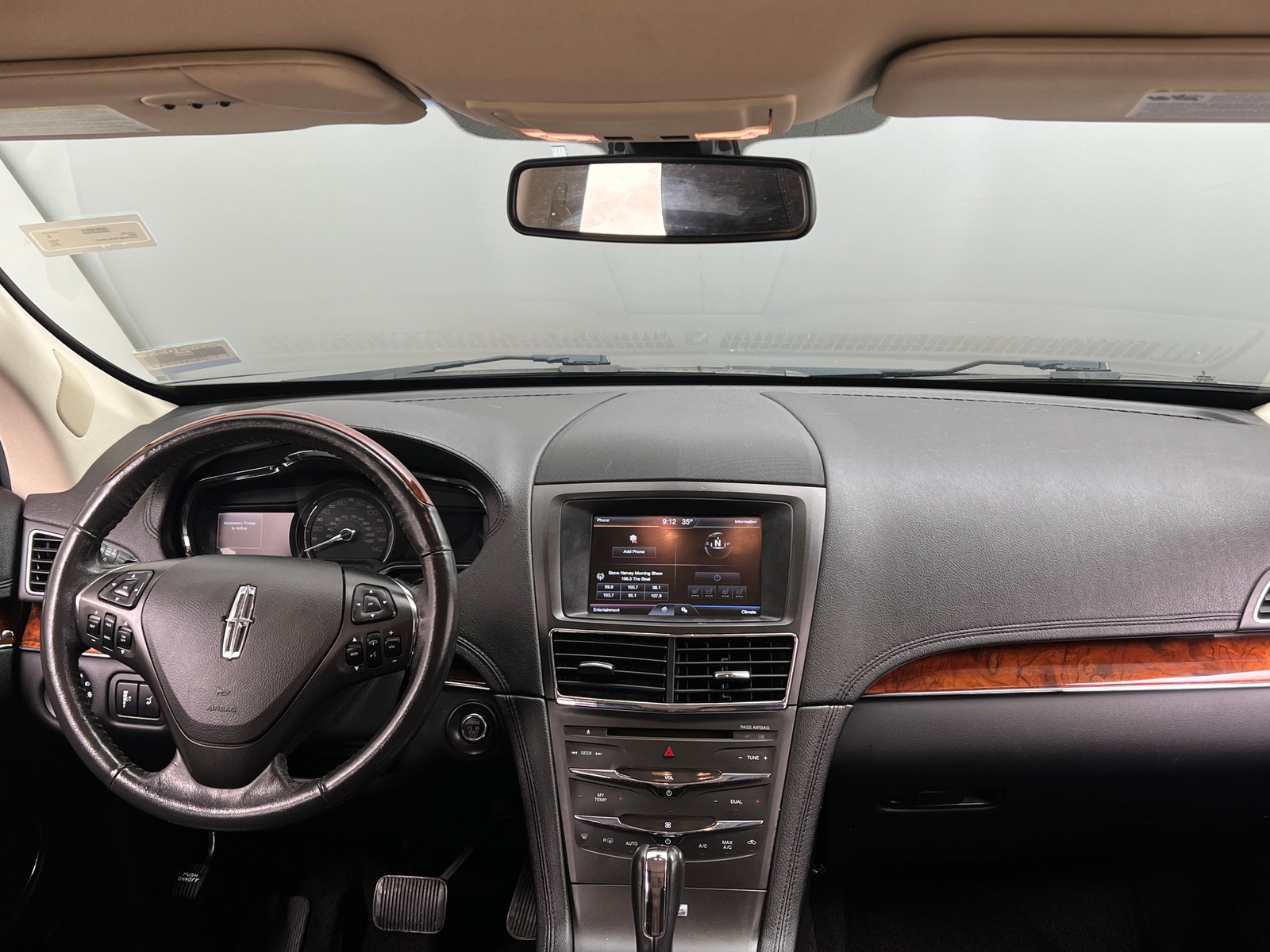 Thumbnail: 2014 Lincoln MKT - 2