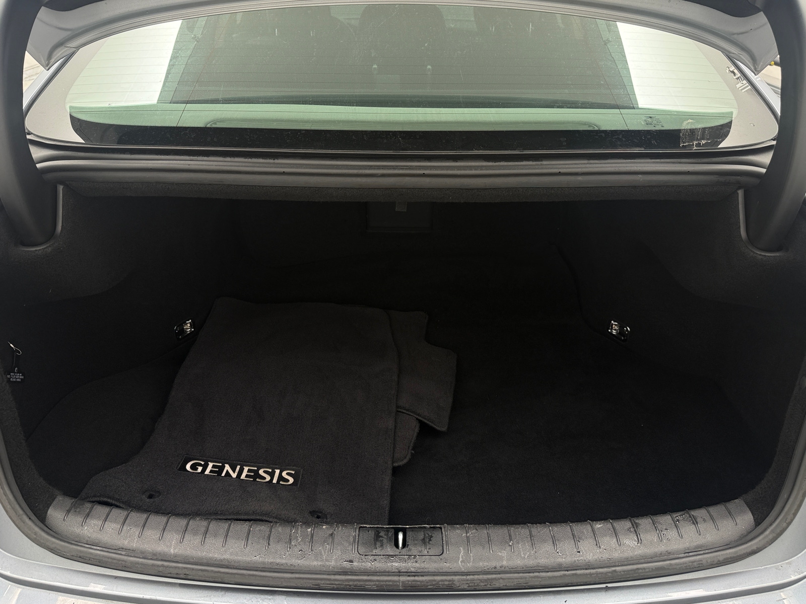 Thumbnail: 2017 Genesis G80 - 6