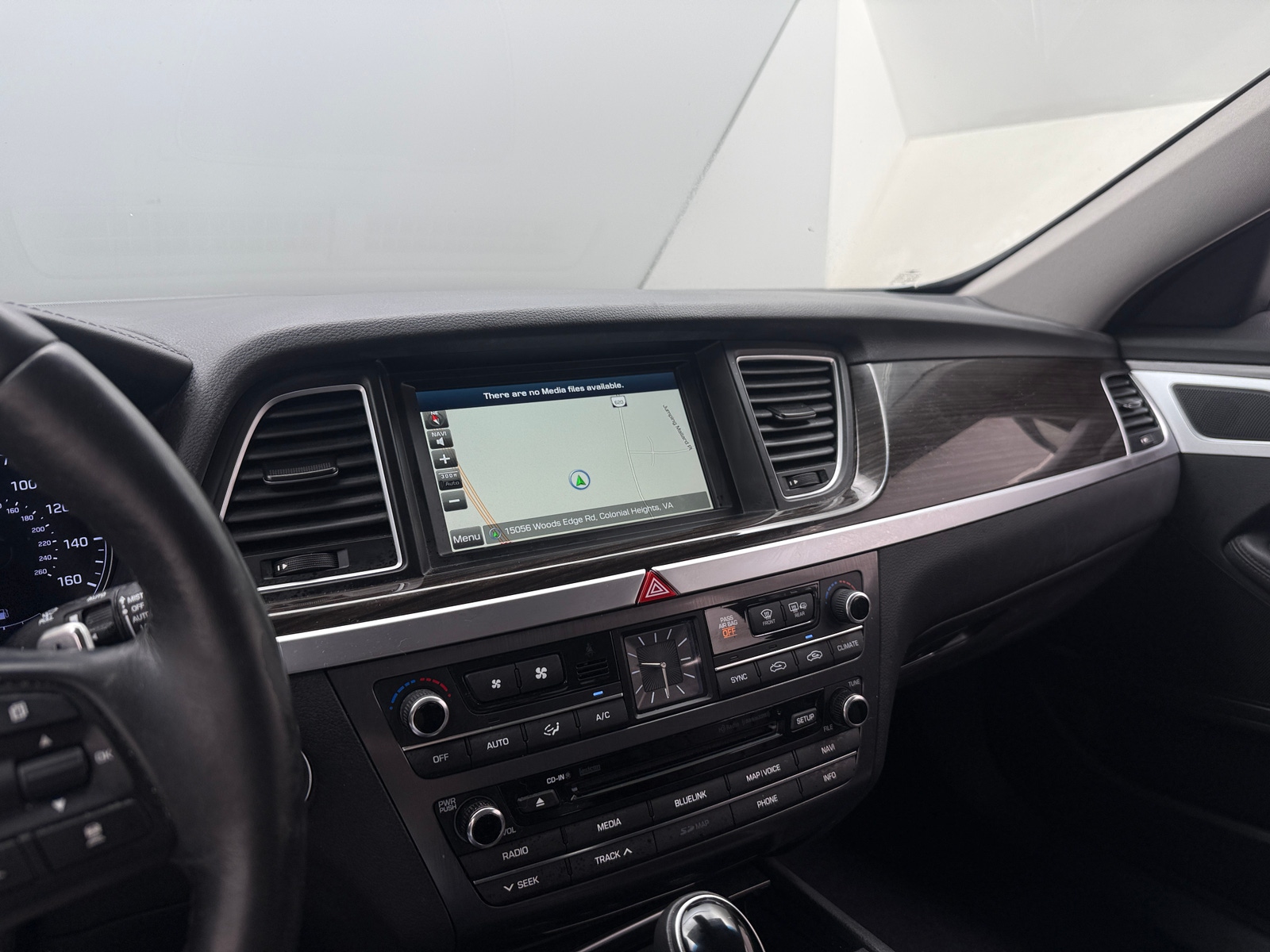 Thumbnail: 2017 Genesis G80 - 3