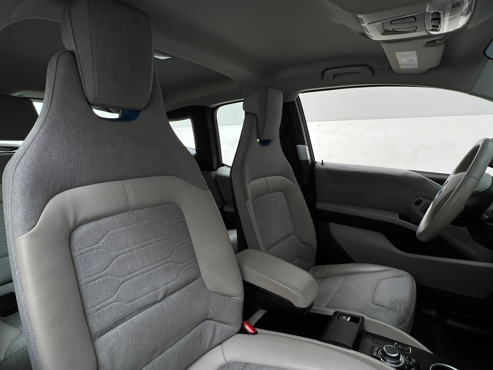 Thumbnail: 2015 BMW i3 - 2