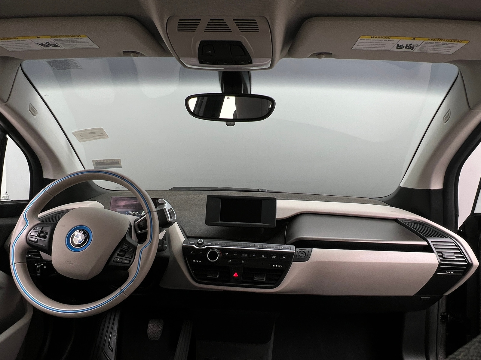 Thumbnail: 2015 BMW i3 - 3